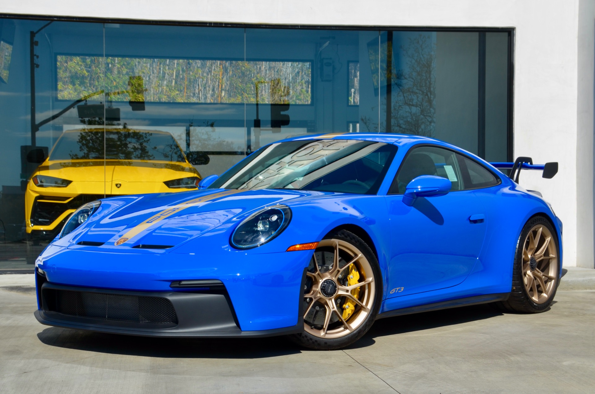 2022 Porsche 911 GT3 in Club Blau
