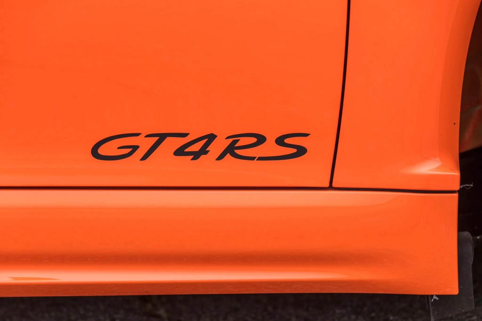 2023 Porsche 718 Cayman GT4 RS Weissach in Gulf Orange