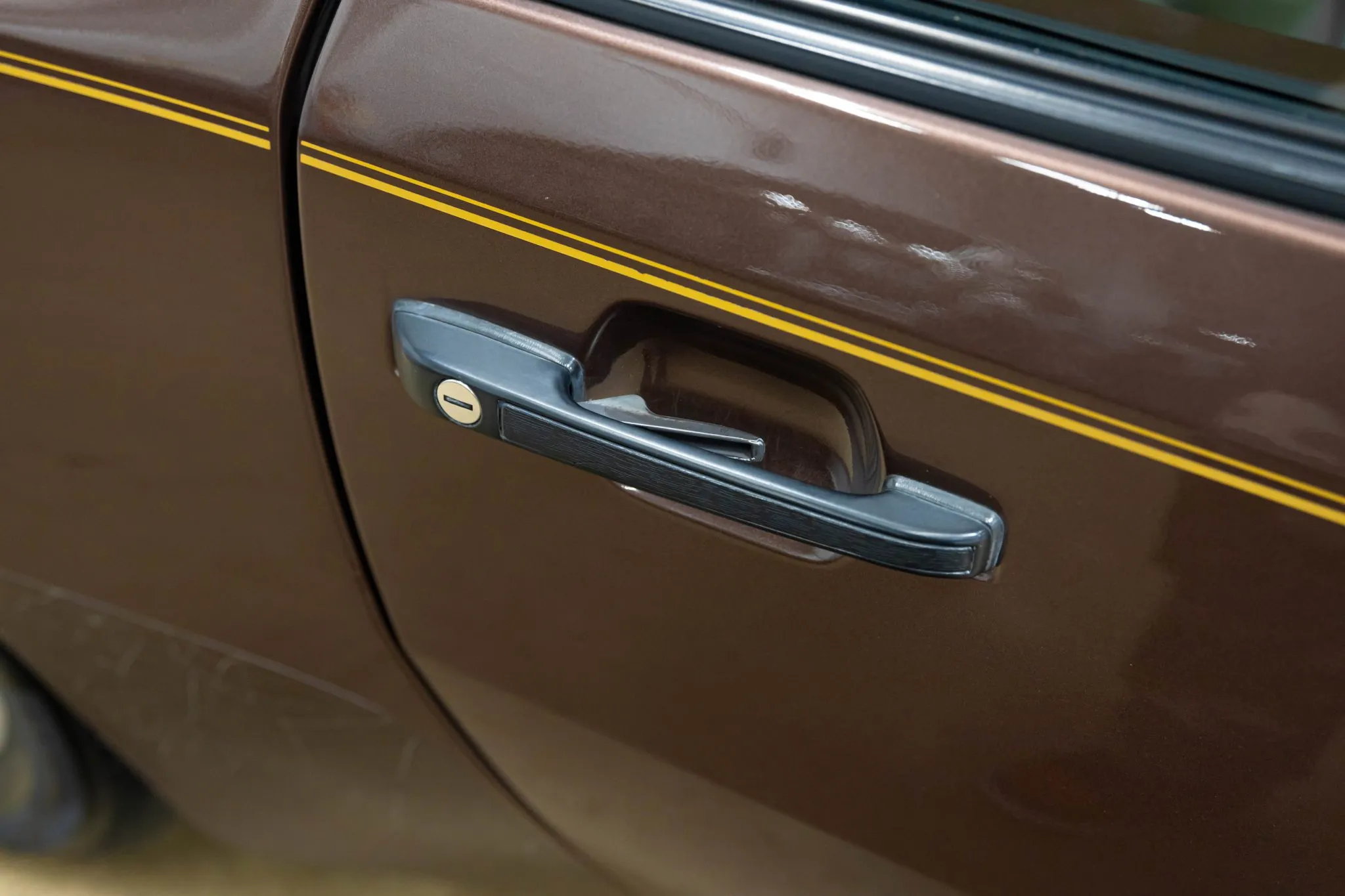 1985 Porsche 944 in Mahogany Brown Metallic