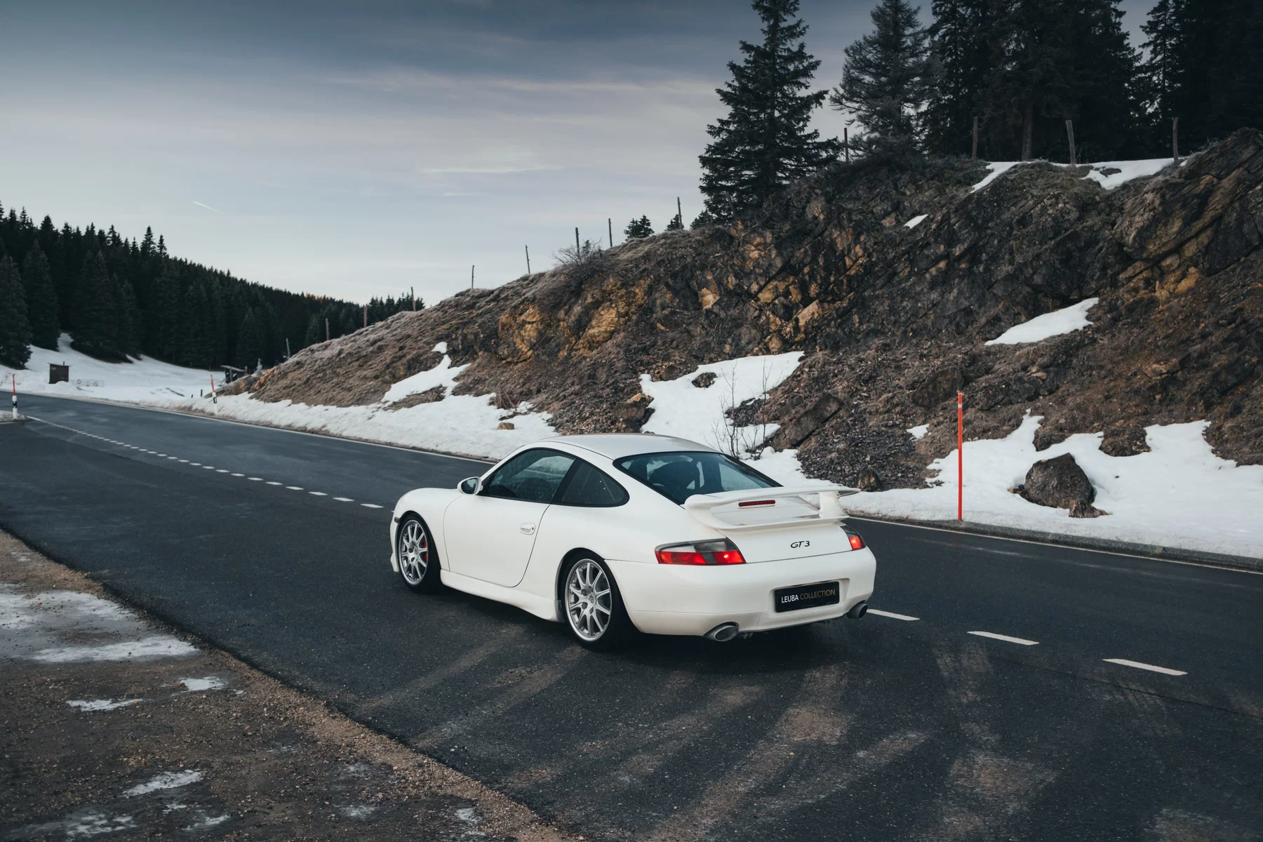 2000 Porsche 911 GT3 Clubsport in Biarritz White