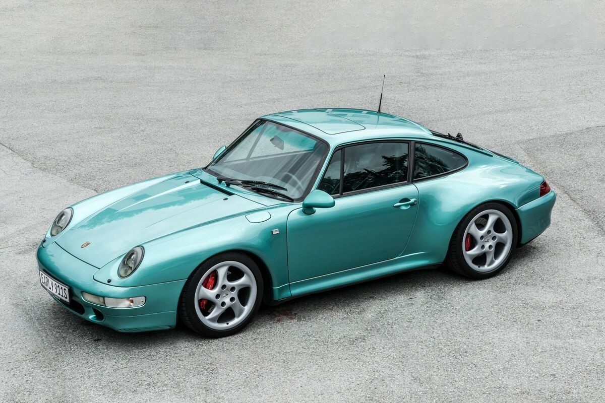 1996 Porsche 911 Carrera 4S in Dragonfly Turquoise Metallic