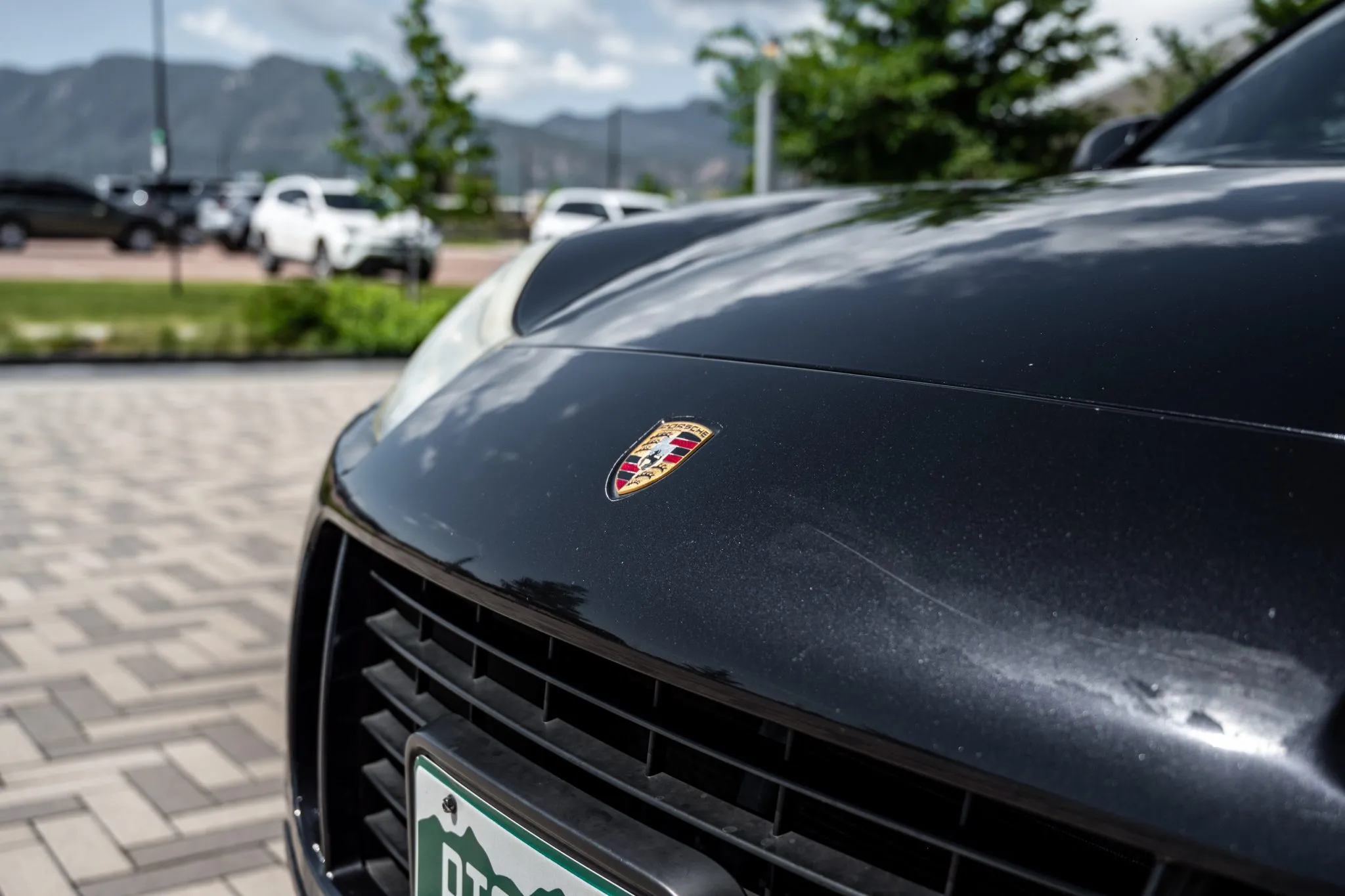 2009 Porsche Cayenne GTS in Basalt Black Metallic
