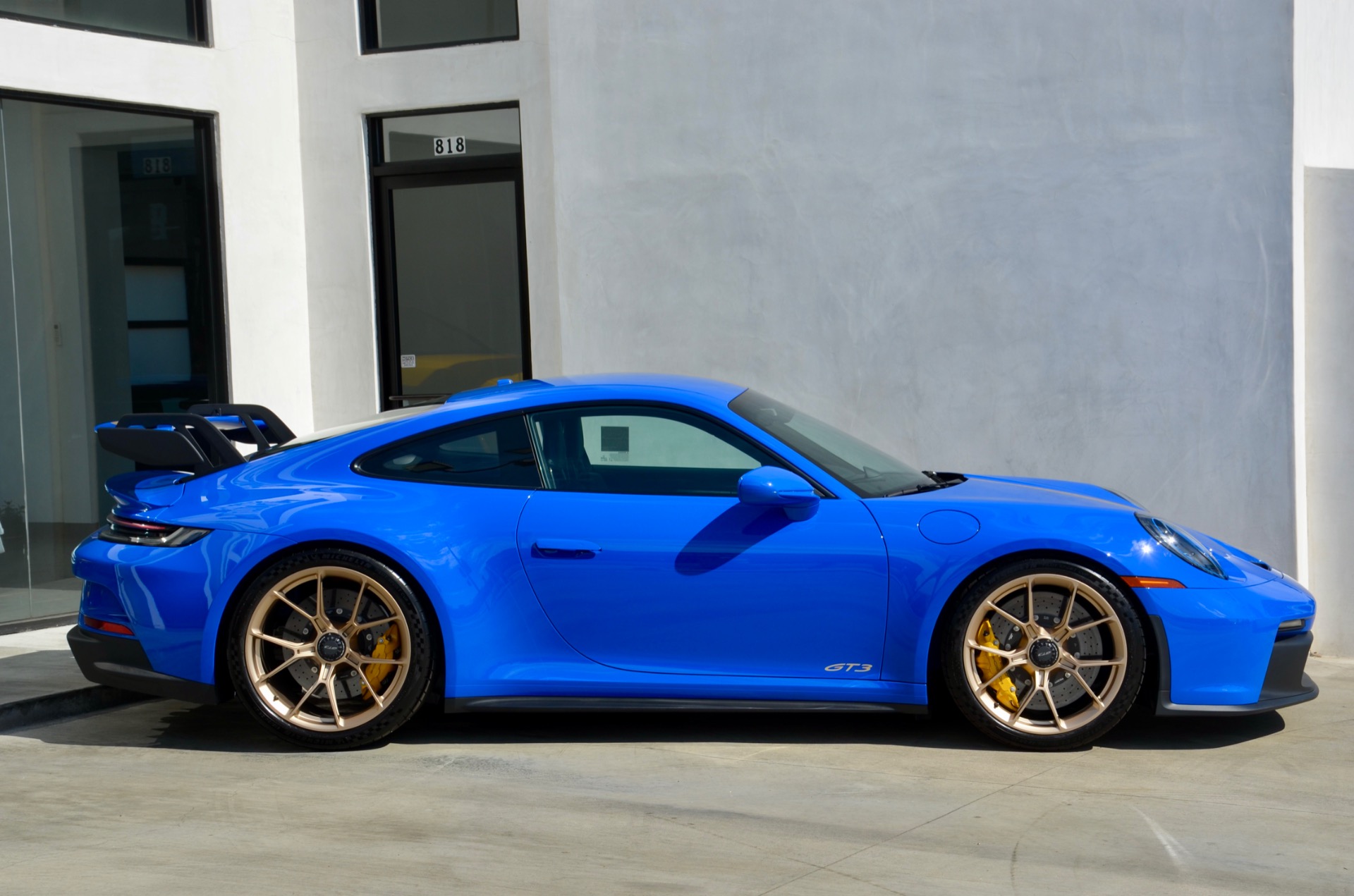 2022 Porsche 911 GT3 in Club Blau