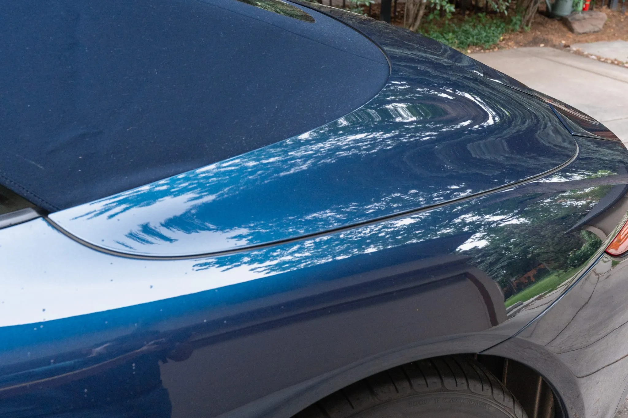 2013 Porsche 911 Carrera Cabriolet in Dark Blue Metallic