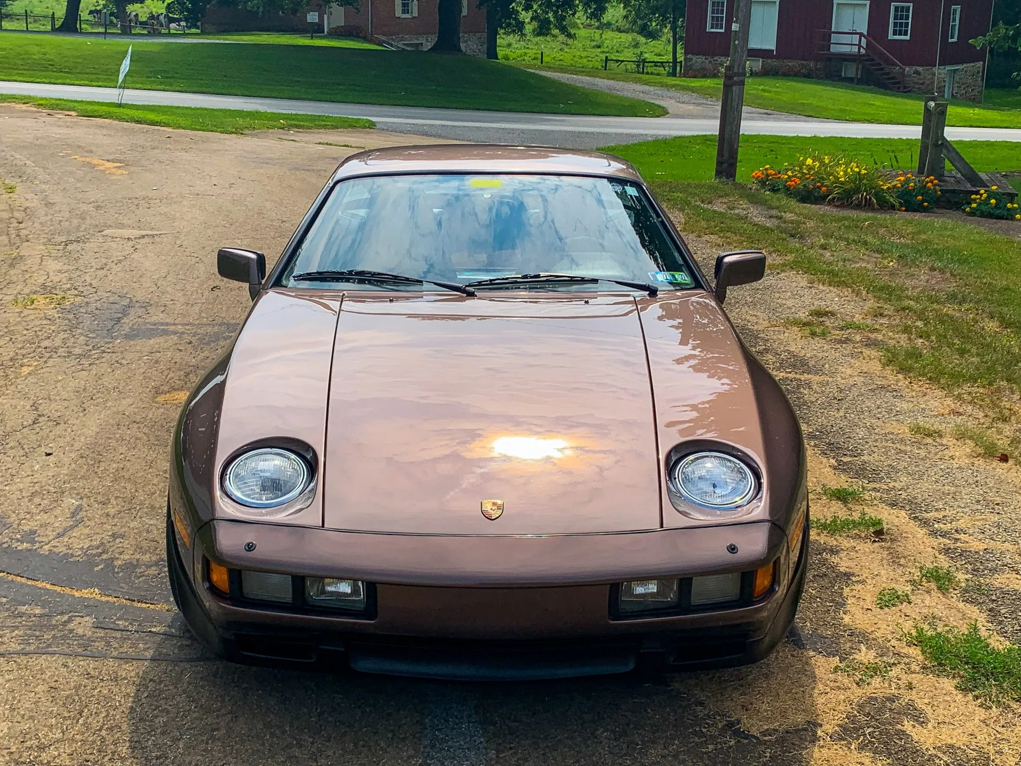 1983 Porsche 928S in Quartz Grey Metallic