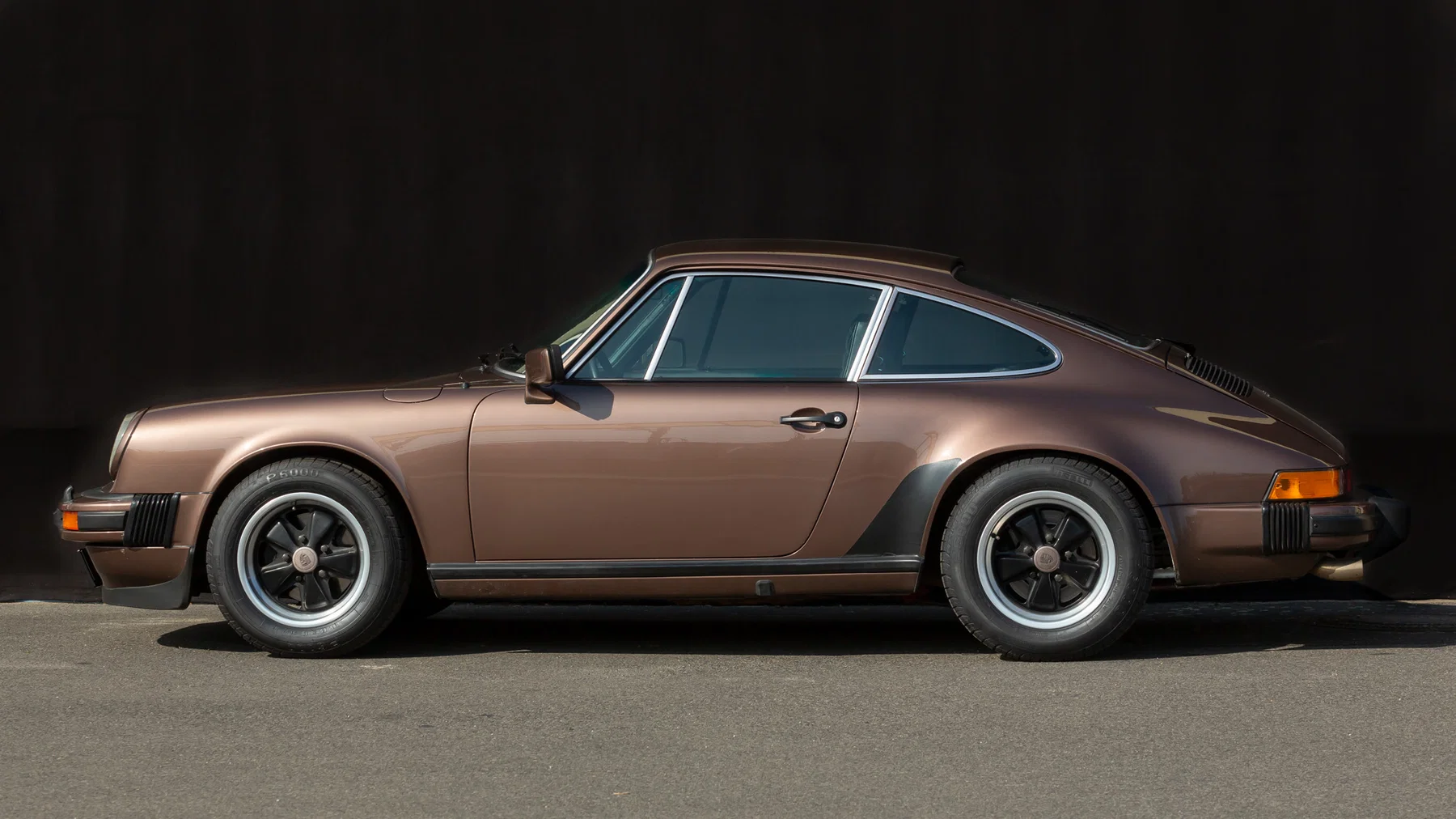 1977 Porsche 911 Carrera in Brown Copper Diamond