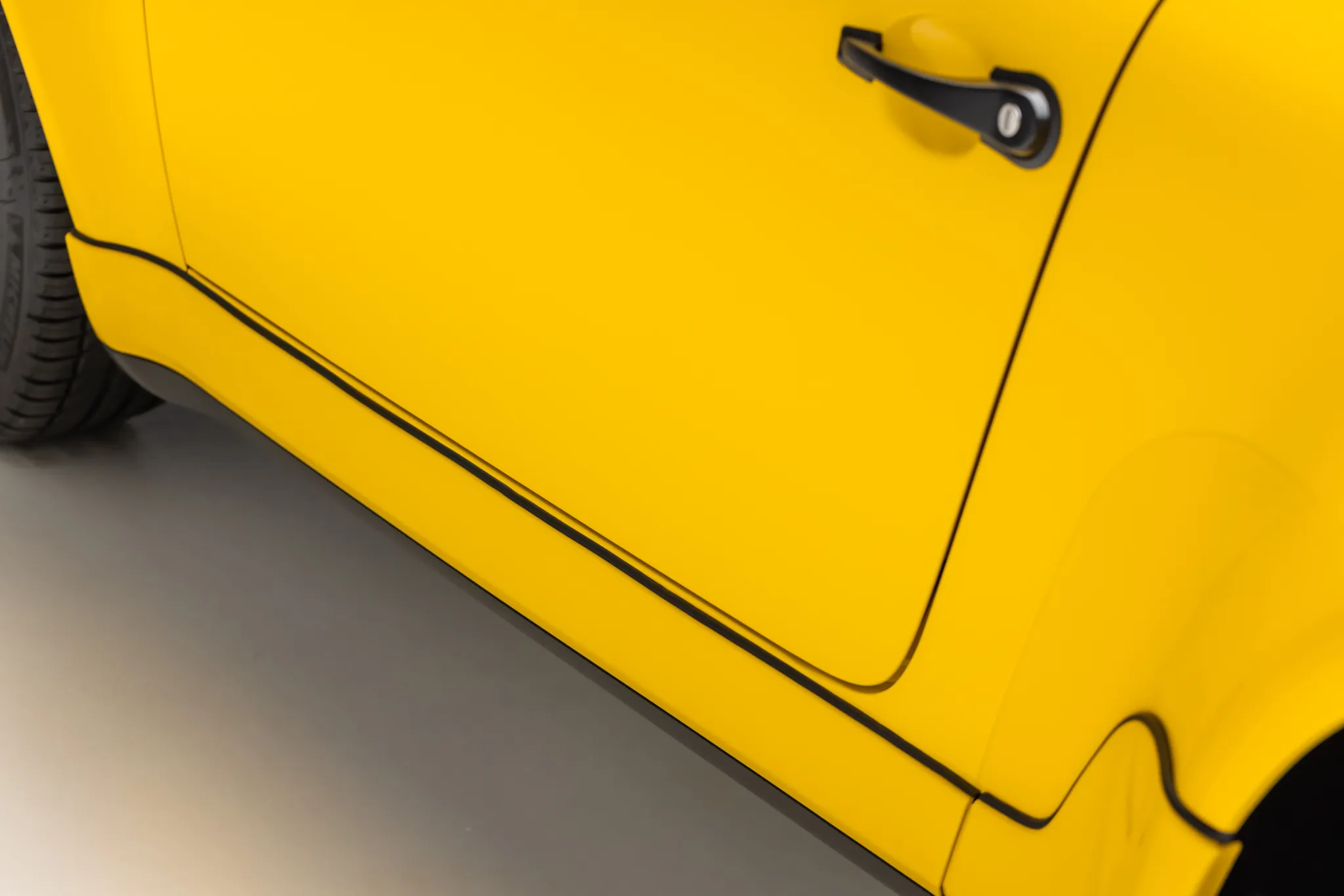 1991 Porsche 911 Turbo in Ferrari Yellow