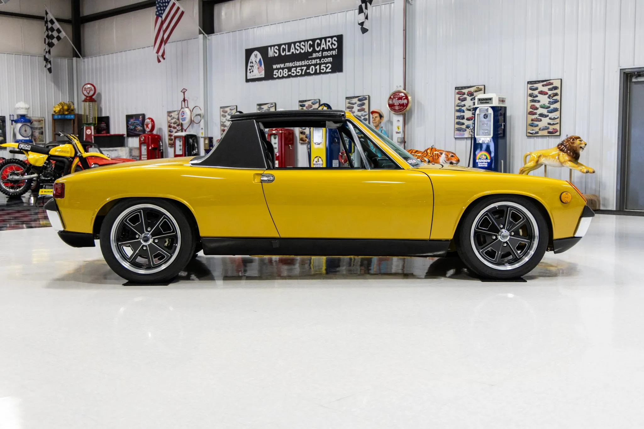 1971 Porsche 914 in Gold Metallic
