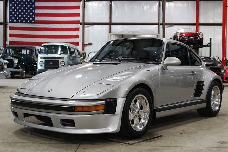1978 Porsche 911 SC in Diamond Silver Metallic 