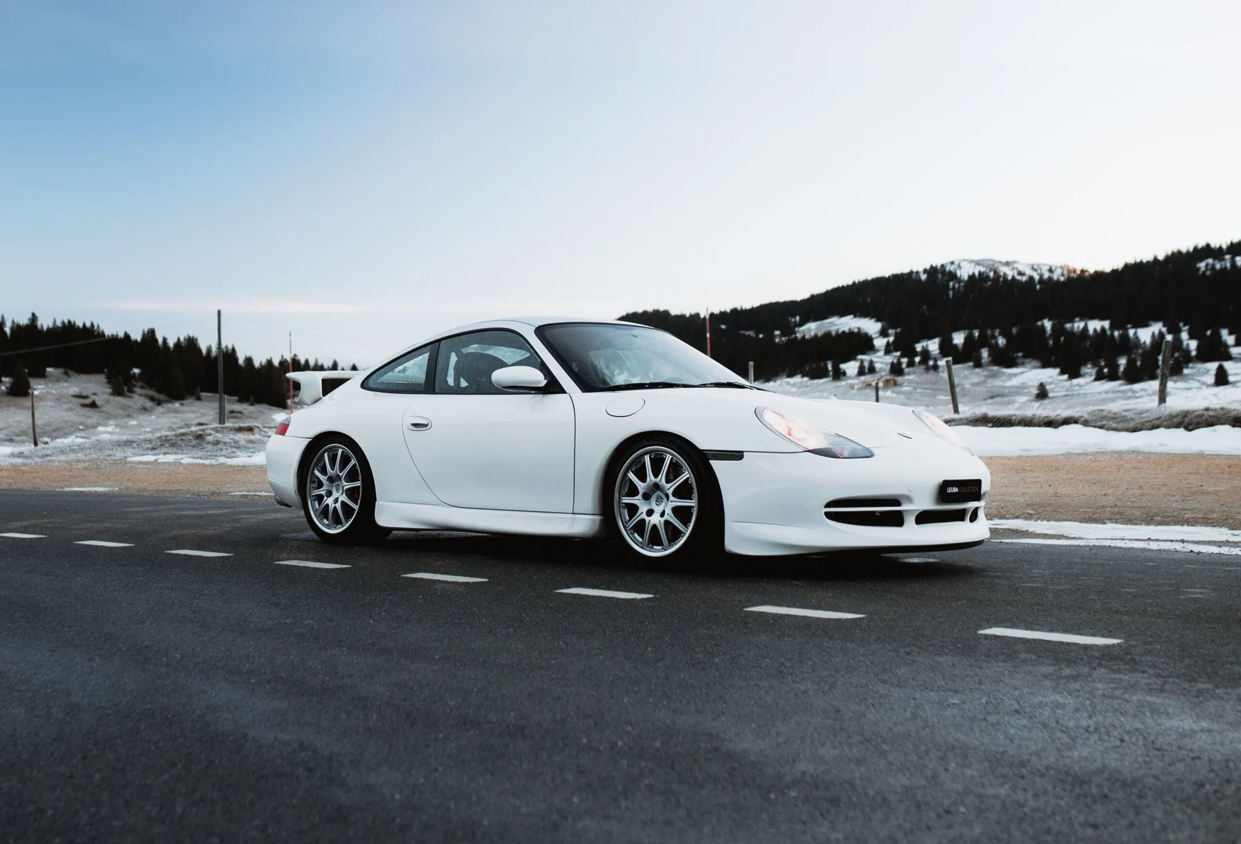 2000 Porsche 911 GT3 Clubsport in Biarritz White