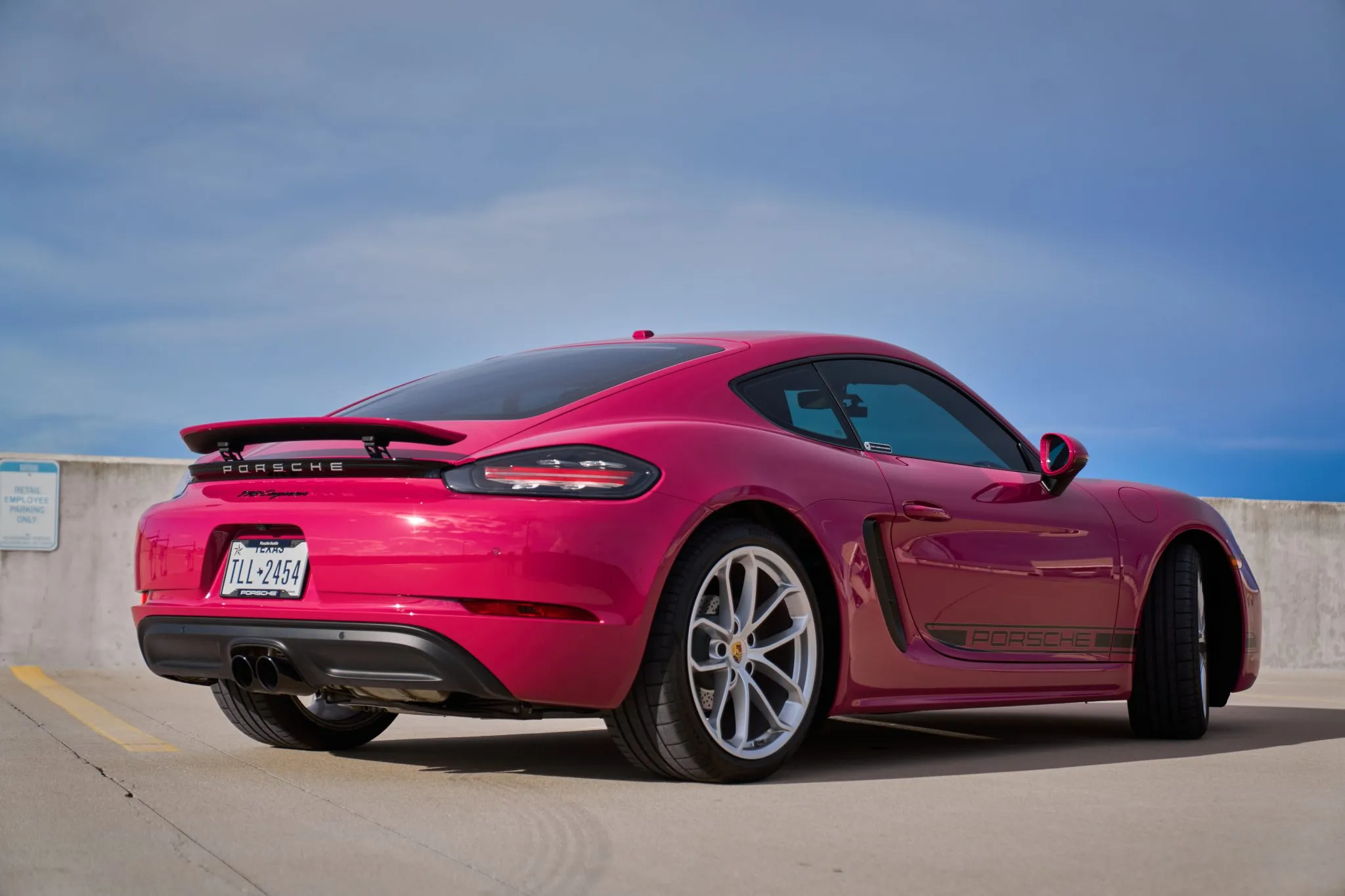 2024 Porsche 718 Cayman Style Edition in Ruby Star Neo