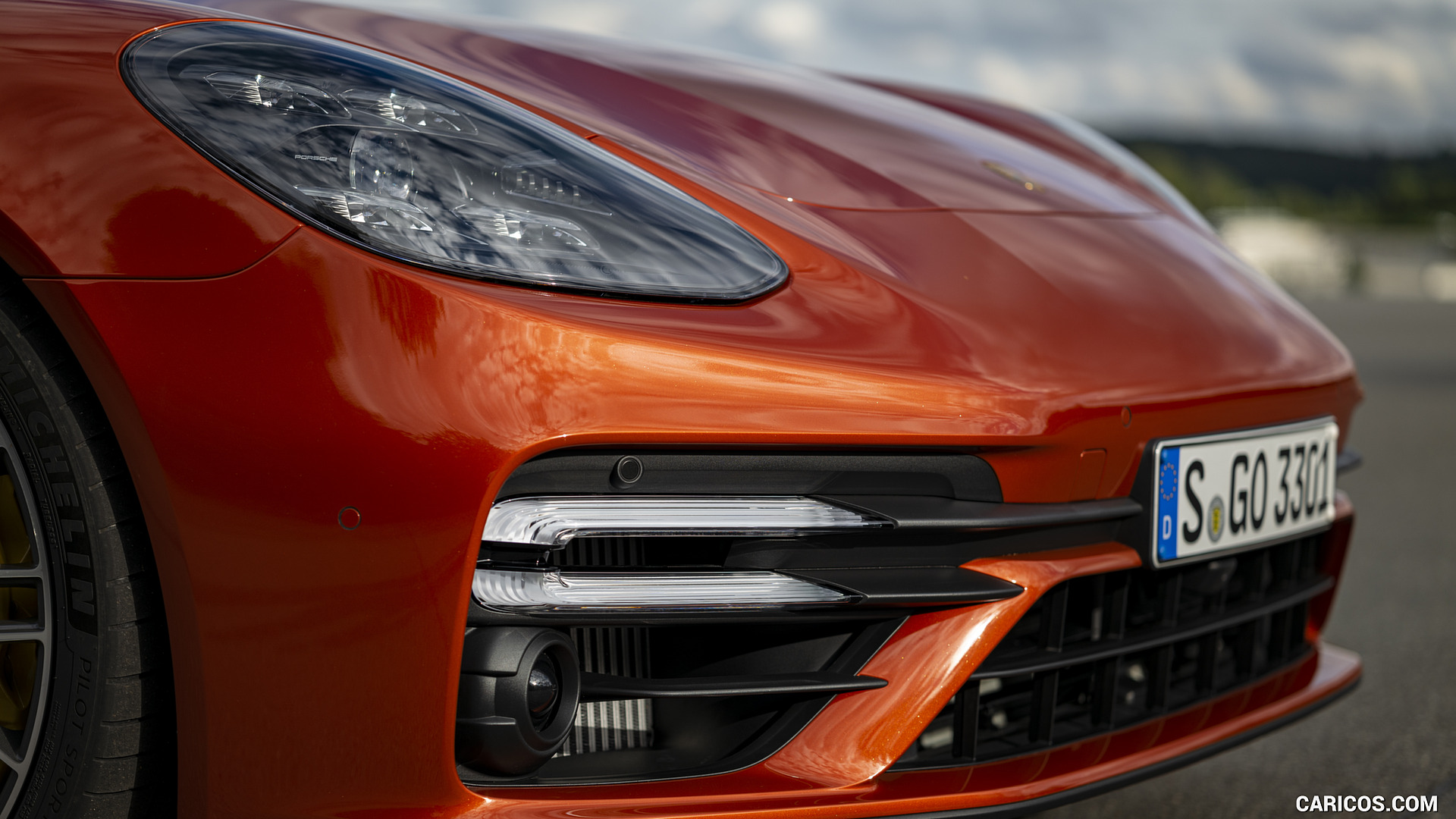 2021 Porsche Panamera Turbo S in Papaya Metallic