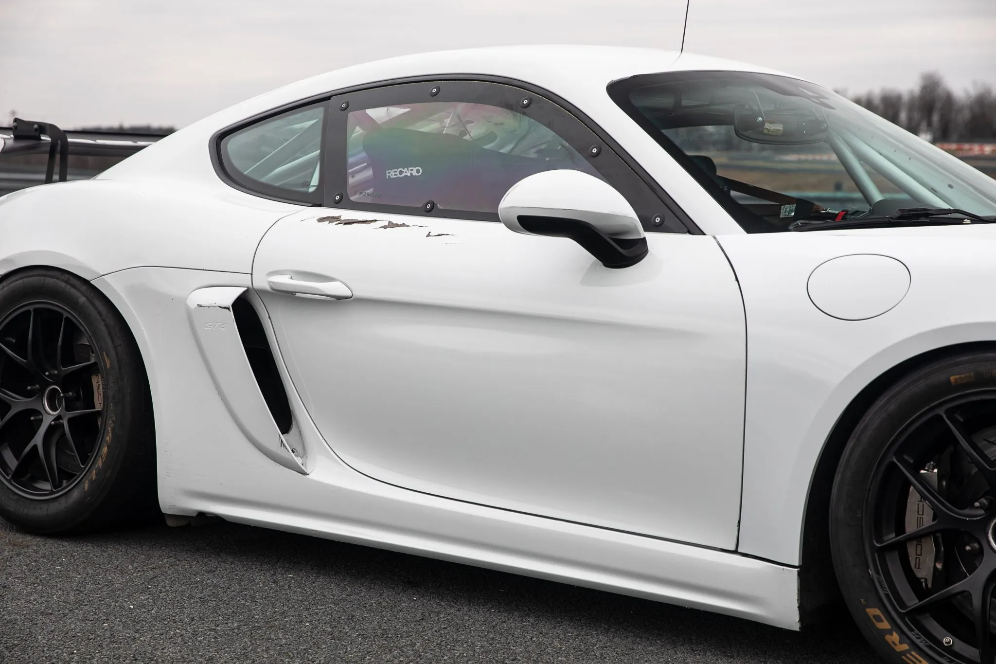 2019 Porsche 718 Cayman GT4 Clubsport Competition in White