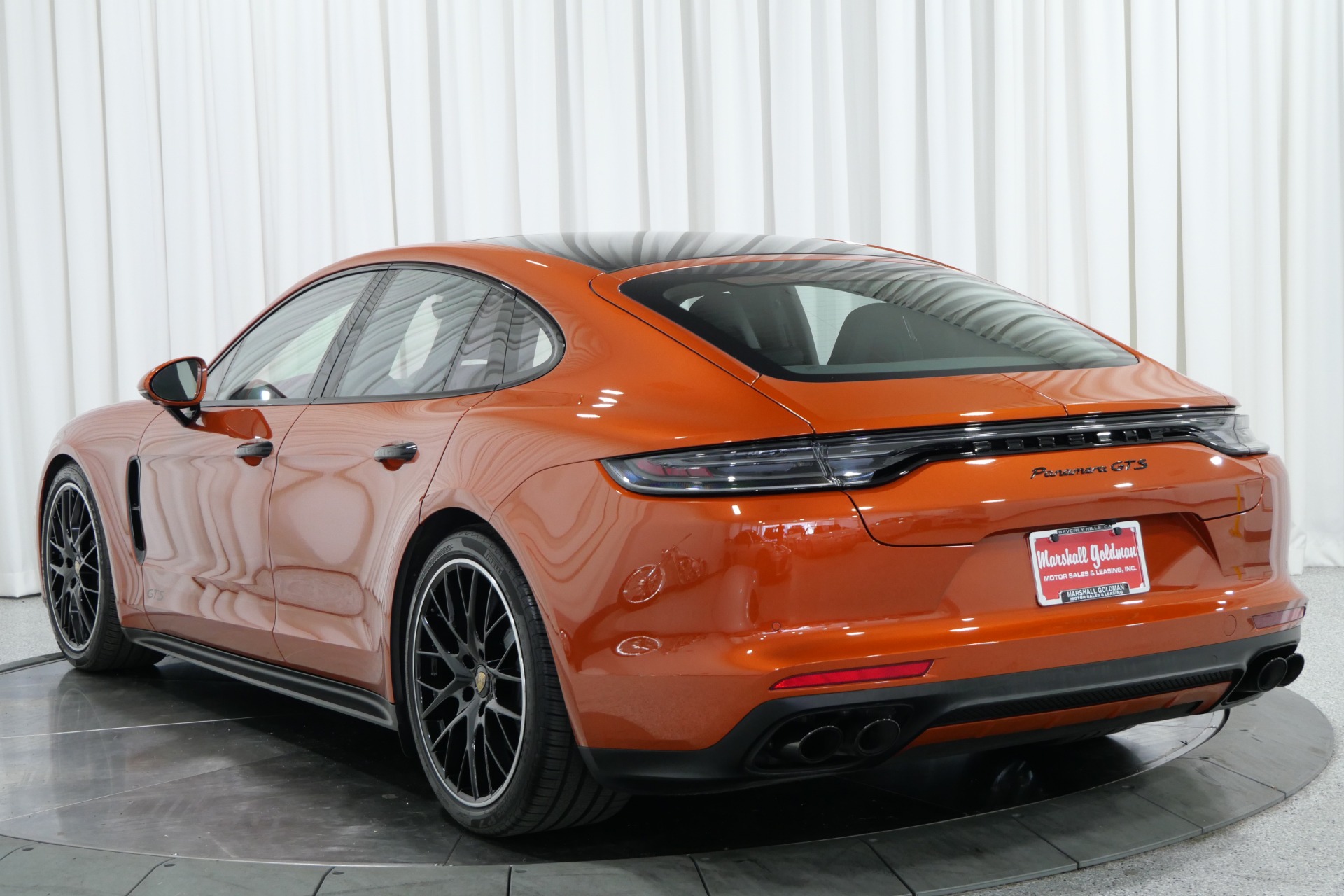 2022 Porsche Panamera GTS in Papaya Metallic