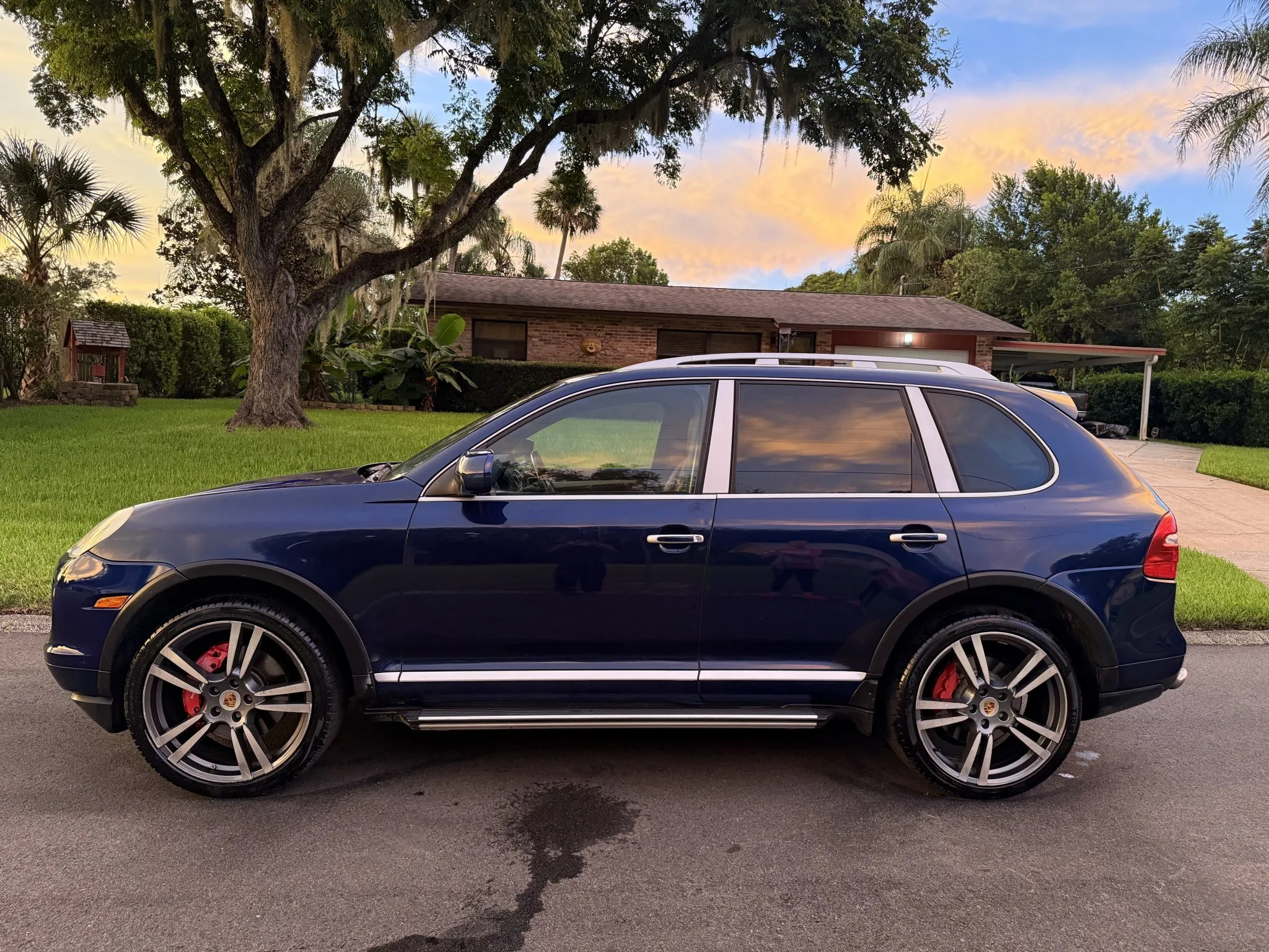 2008 Porsche Cayenne Turbo in Marine Blue Metallic