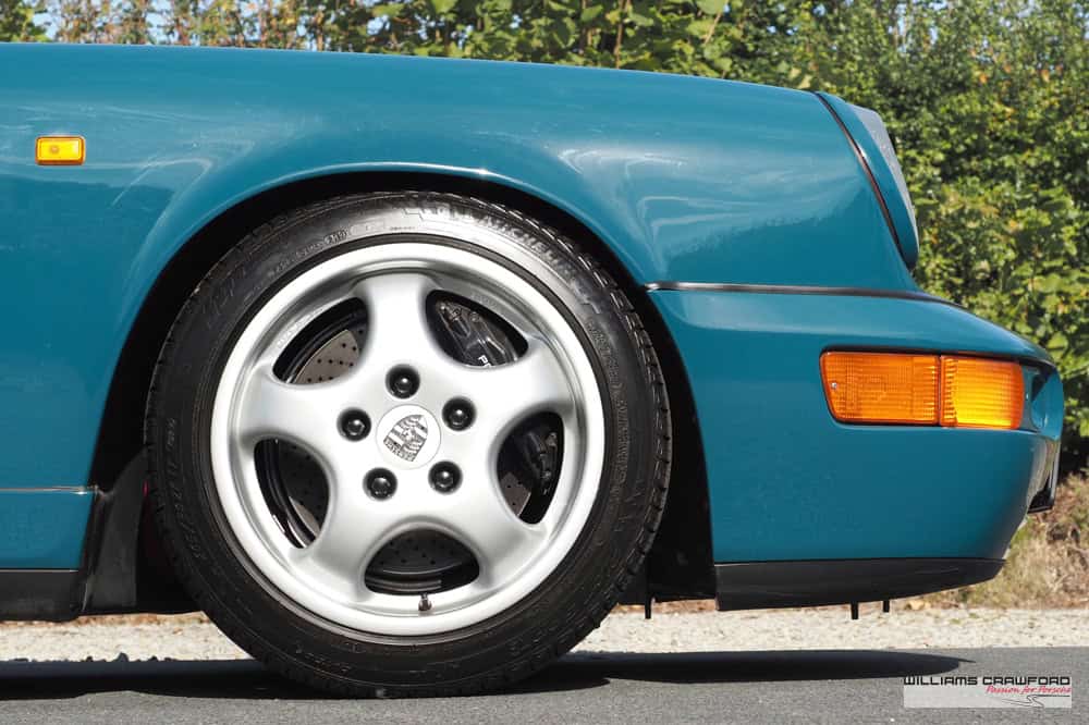 1991 Porsche 911 Carrera 2 in Murano Green