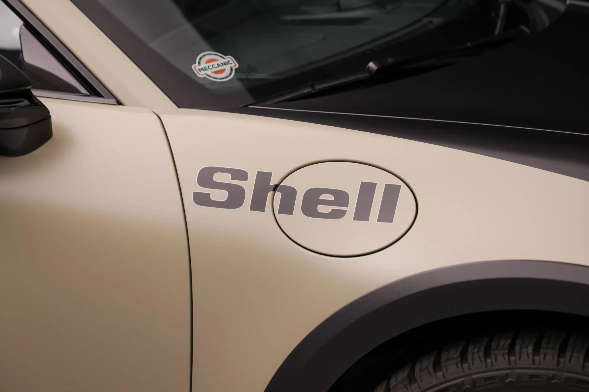 2024 Porsche 911 Dakar Rallye Design in Stone Grey