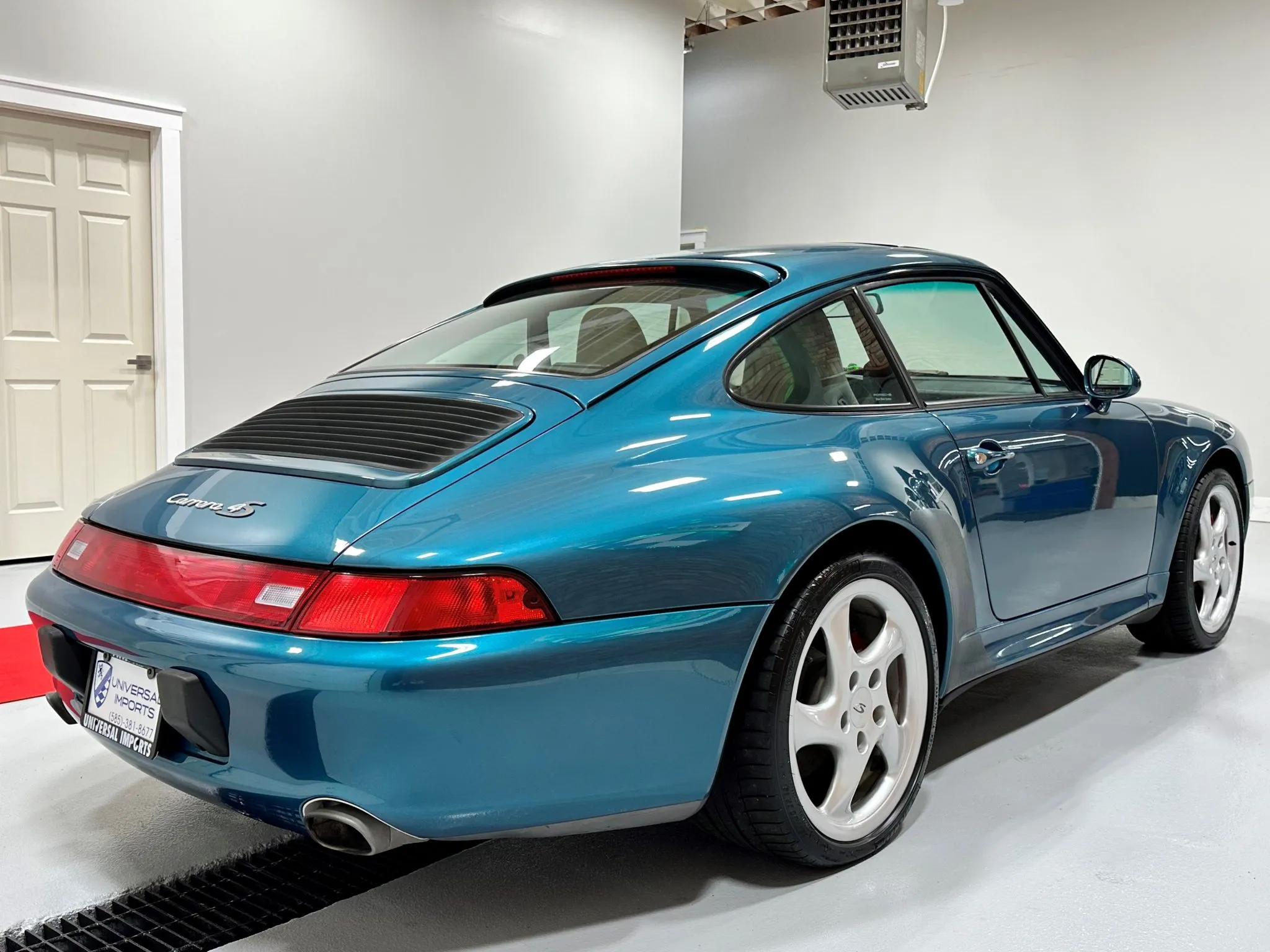 1996 Porsche 911 Carrera 4S In Ultraviolet