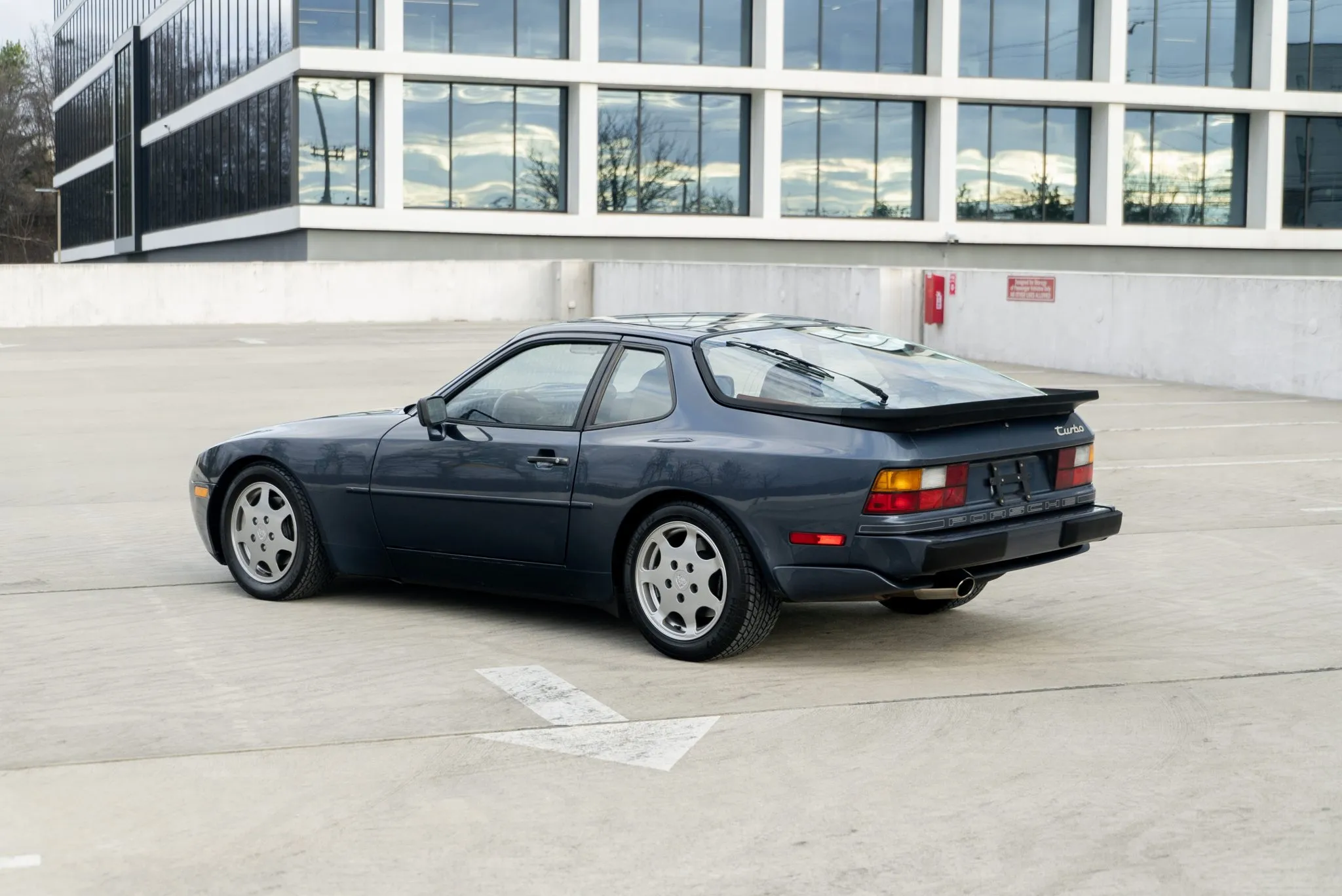 1988 Porsche 944 Turbo S in Nautic Metallic 