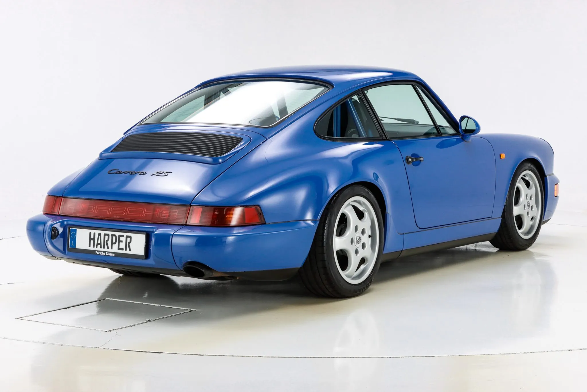 1992 Porsche 911 Carrera RS in Maritime Blue