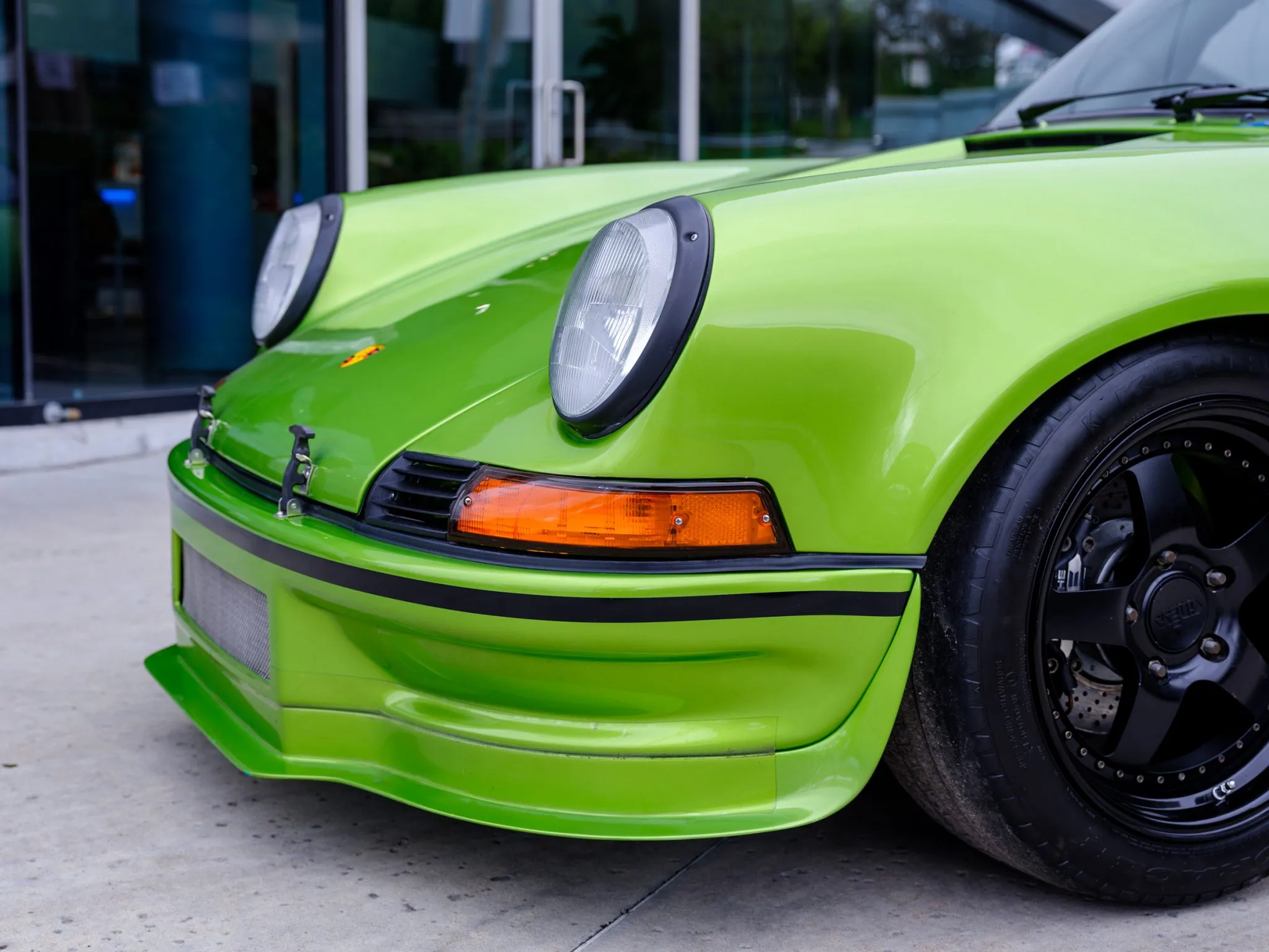 1973 Porsche 911S 3.3L in Lime Green