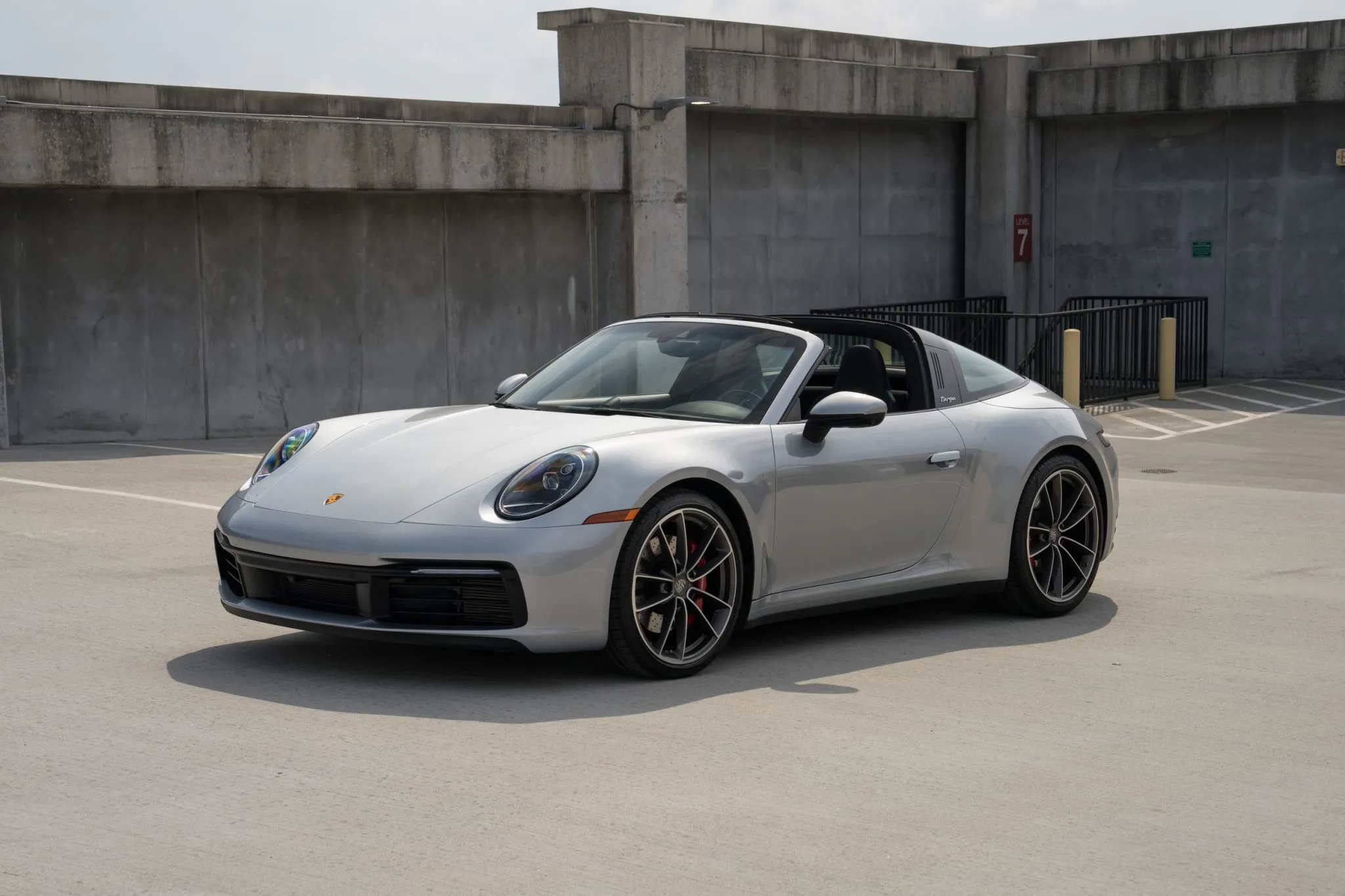 2022 Porsche 911 Targa 4S in Dolomite Silver Metallic
