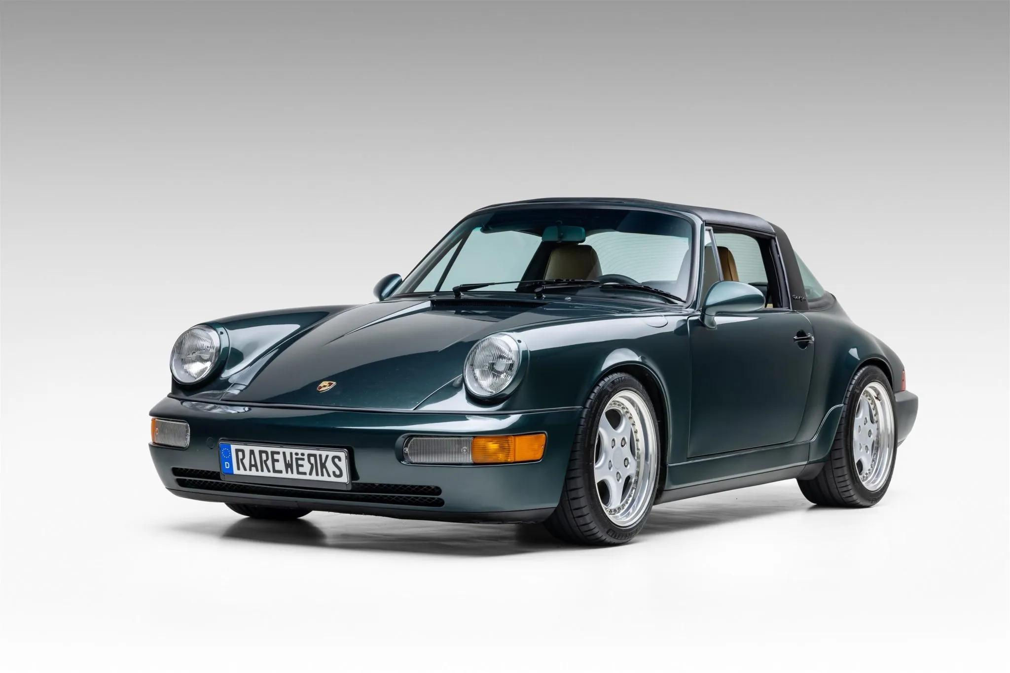 1991 Porsche 911 Carrera 4 Targa in Moss Green Metallic