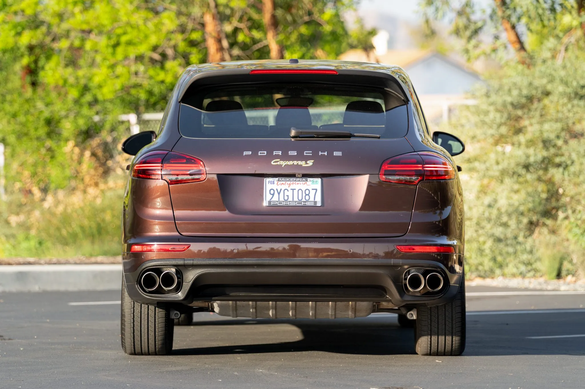 2016 Porsche Cayenne S E-Hybrid in Mahogany Metallic
