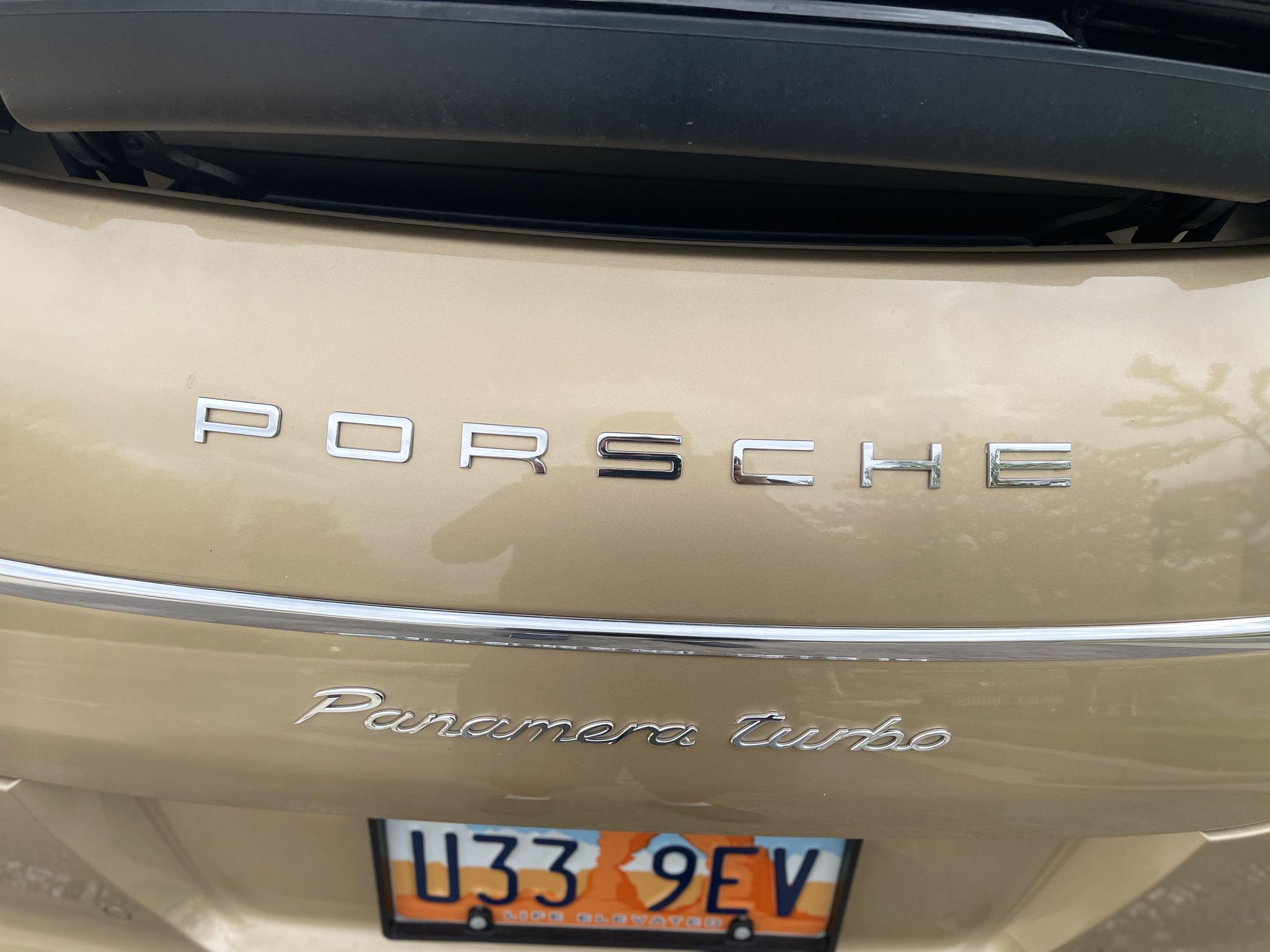 2011 Porsche Panamera Turbo in Luxor Beige Metallic