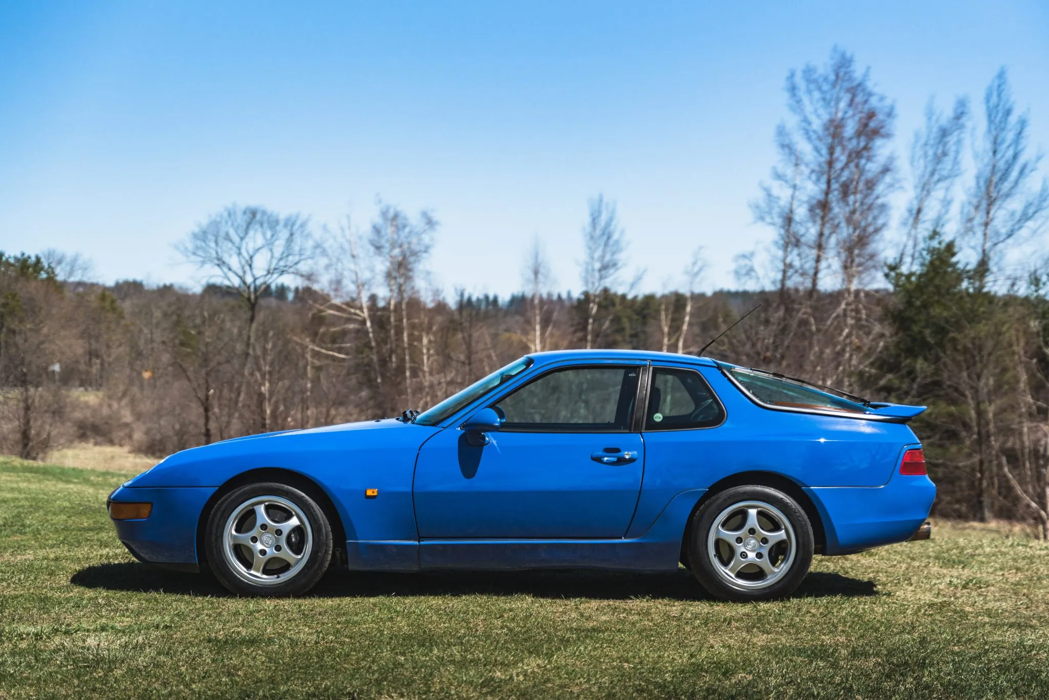 1993 Porsche 968 Coupe in Maritime Blue