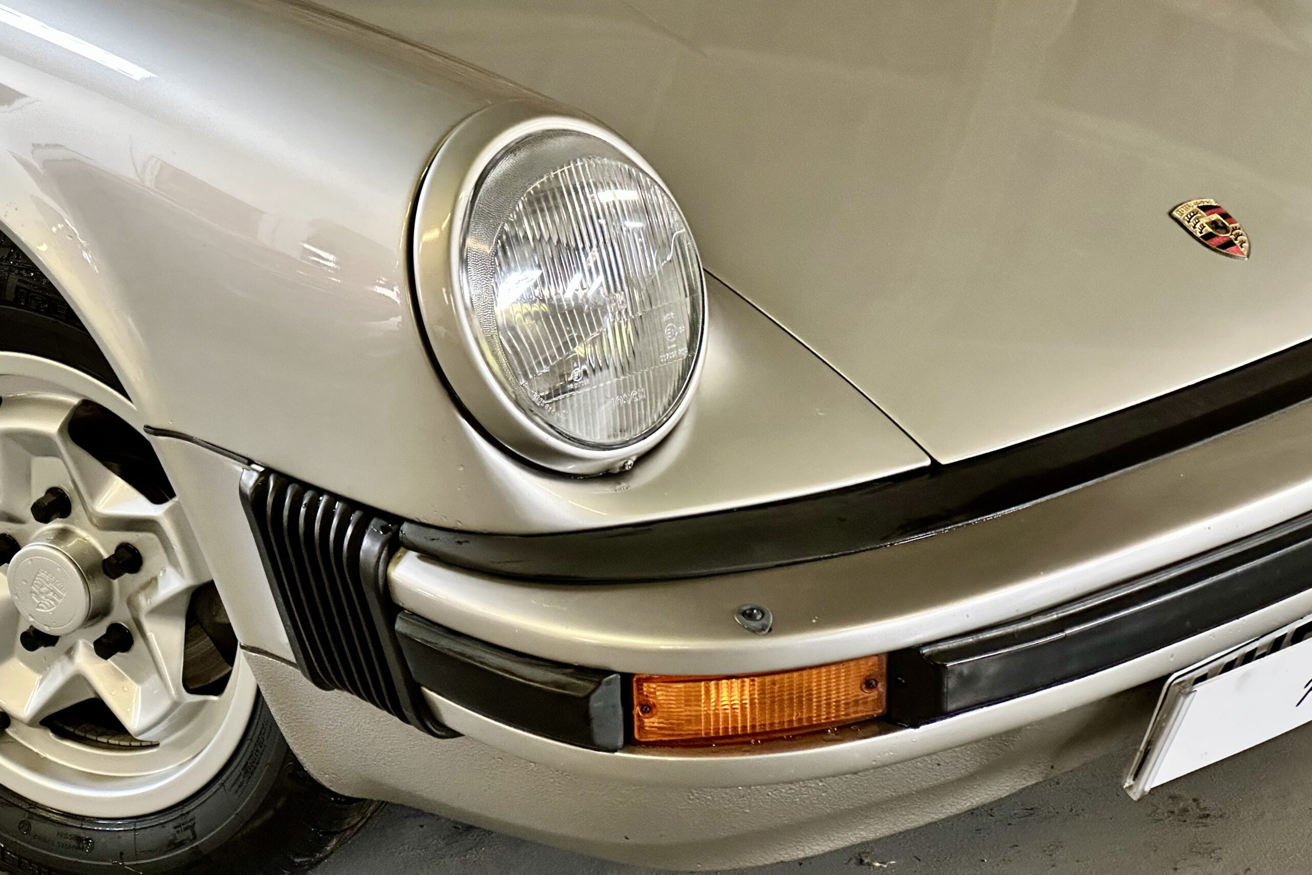 1980 Porsche 911SC in Zinc Metalic