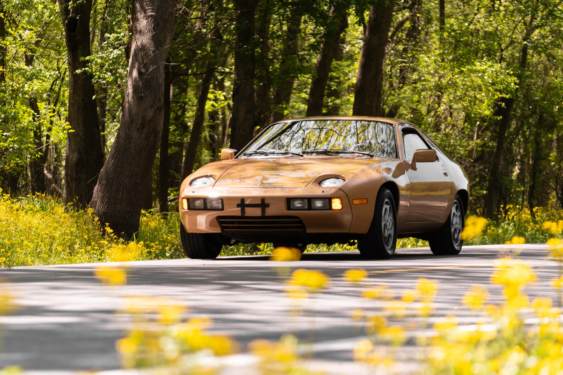 1978 Porsche 928 in Cashmere Beige