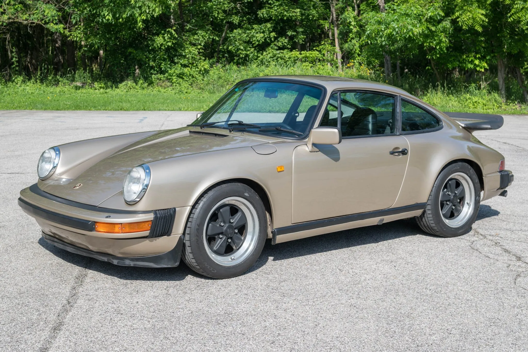 1982 Porsche 911SC Coupe in Platinum Metallic