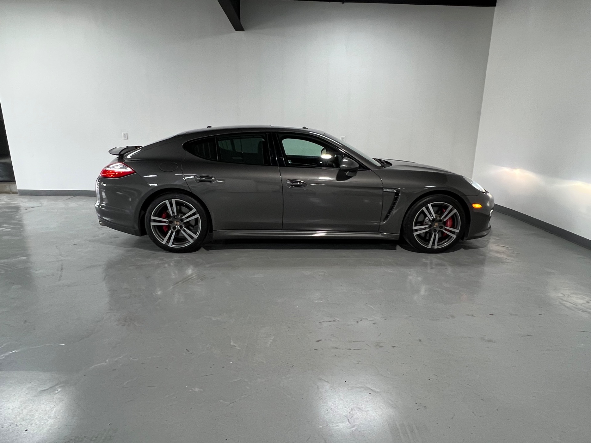 2010 Porsche Panamera 4S in Carbon Grey Metallic