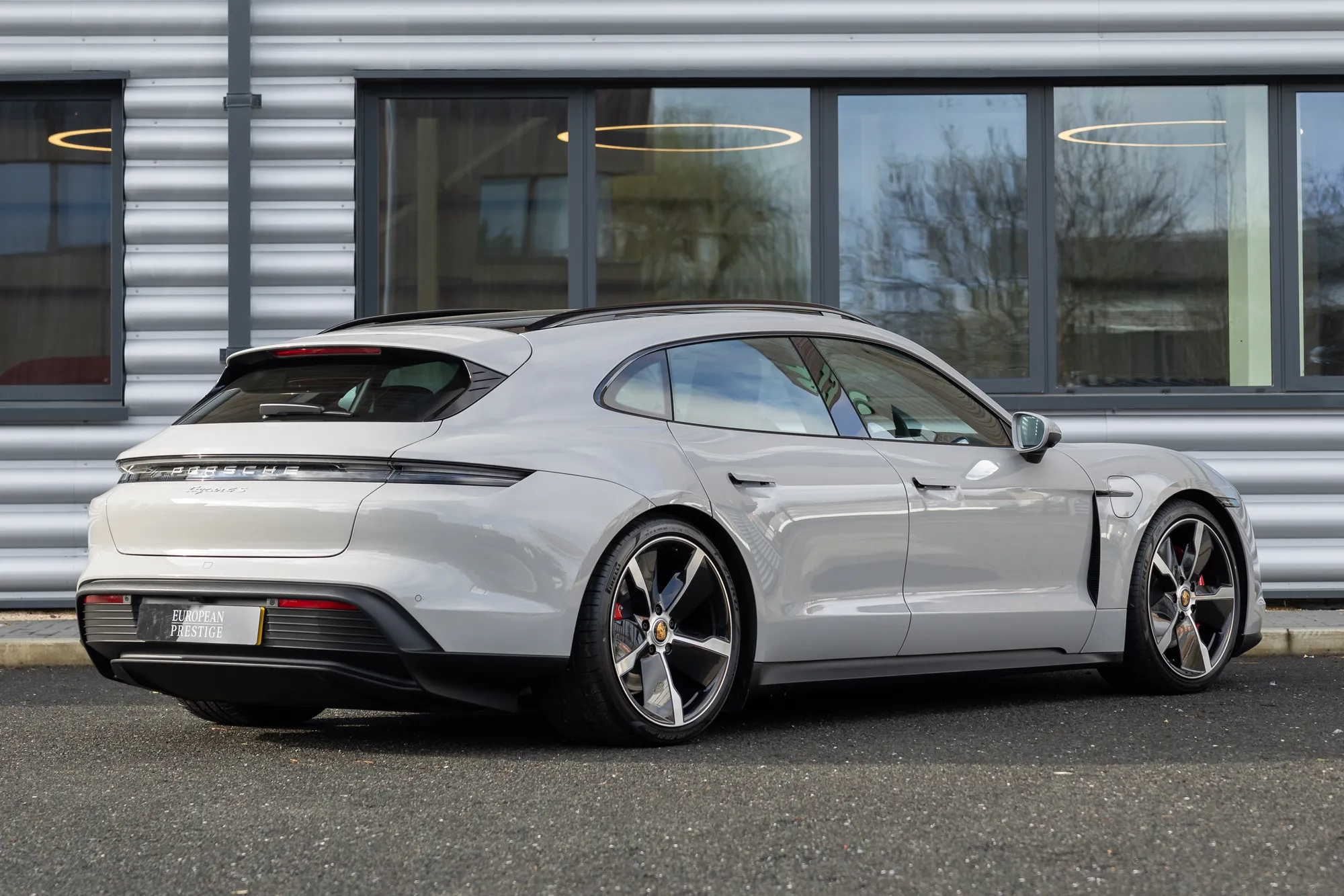 2023 Porsche Taycan 4S Sport Turismo in Crayon