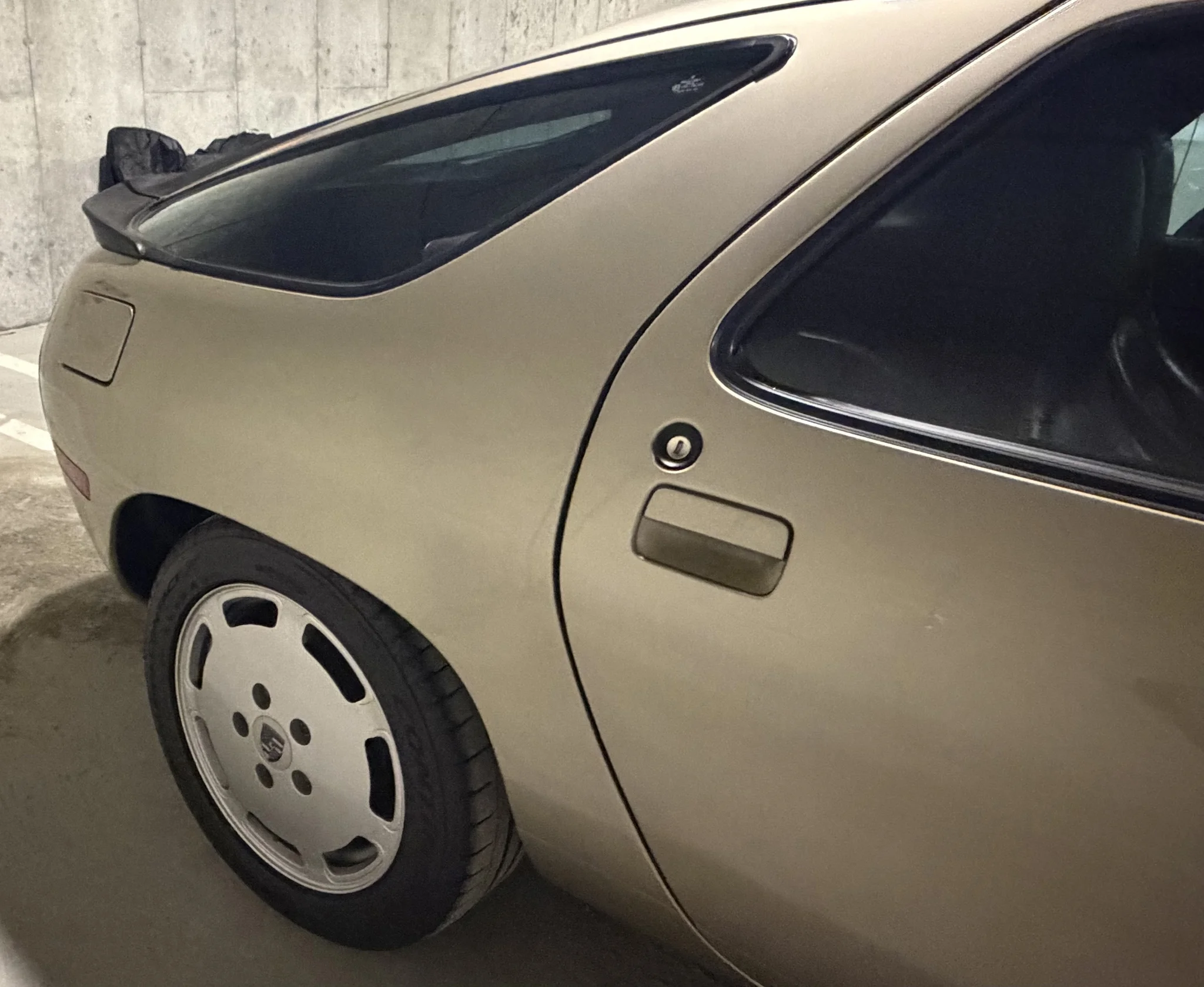 1986.5 Porsche 928 S in White Gold Metallic