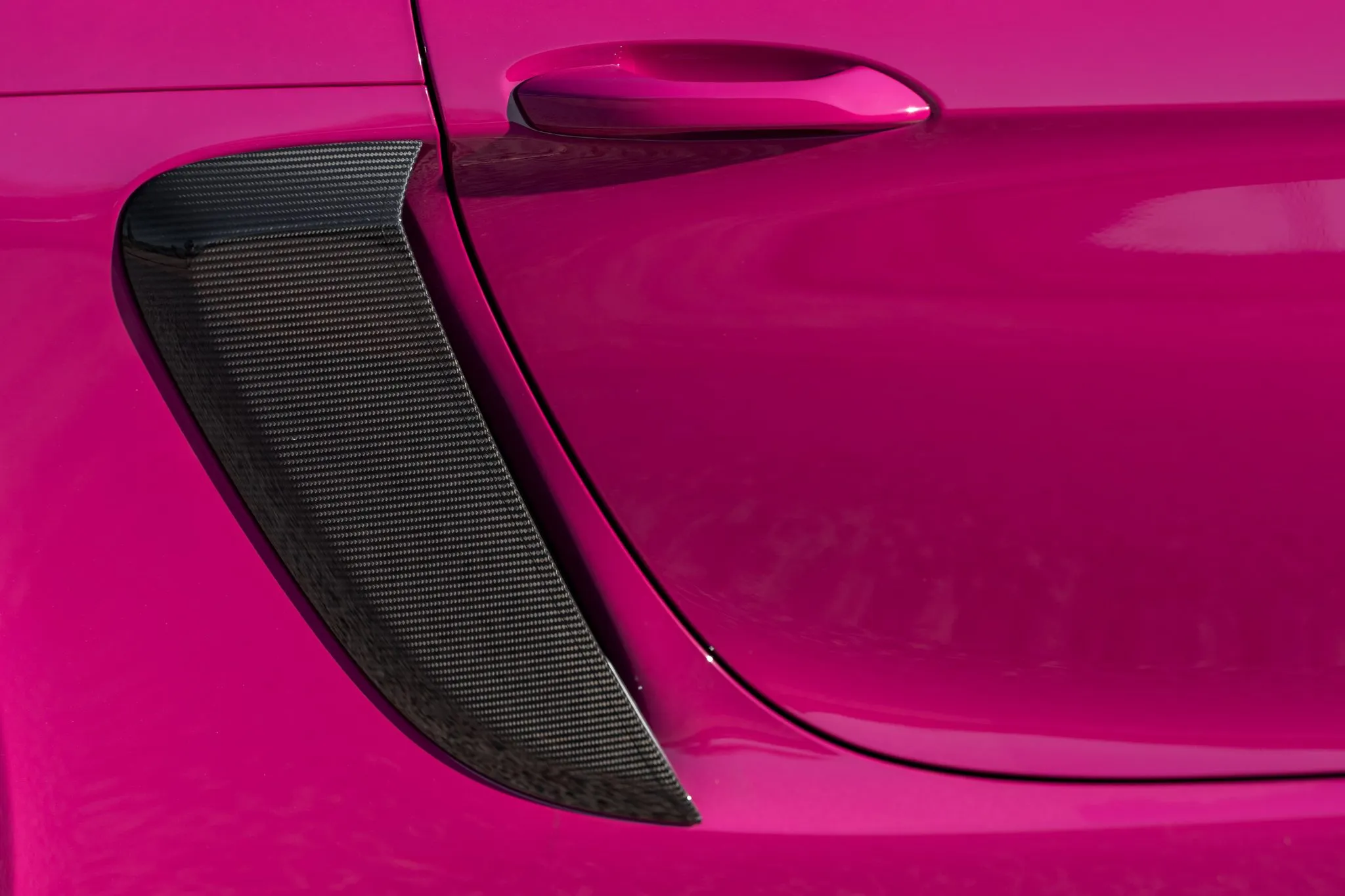 2024 Porsche 718 Spyder RS Weissach in Ruby Star Neo