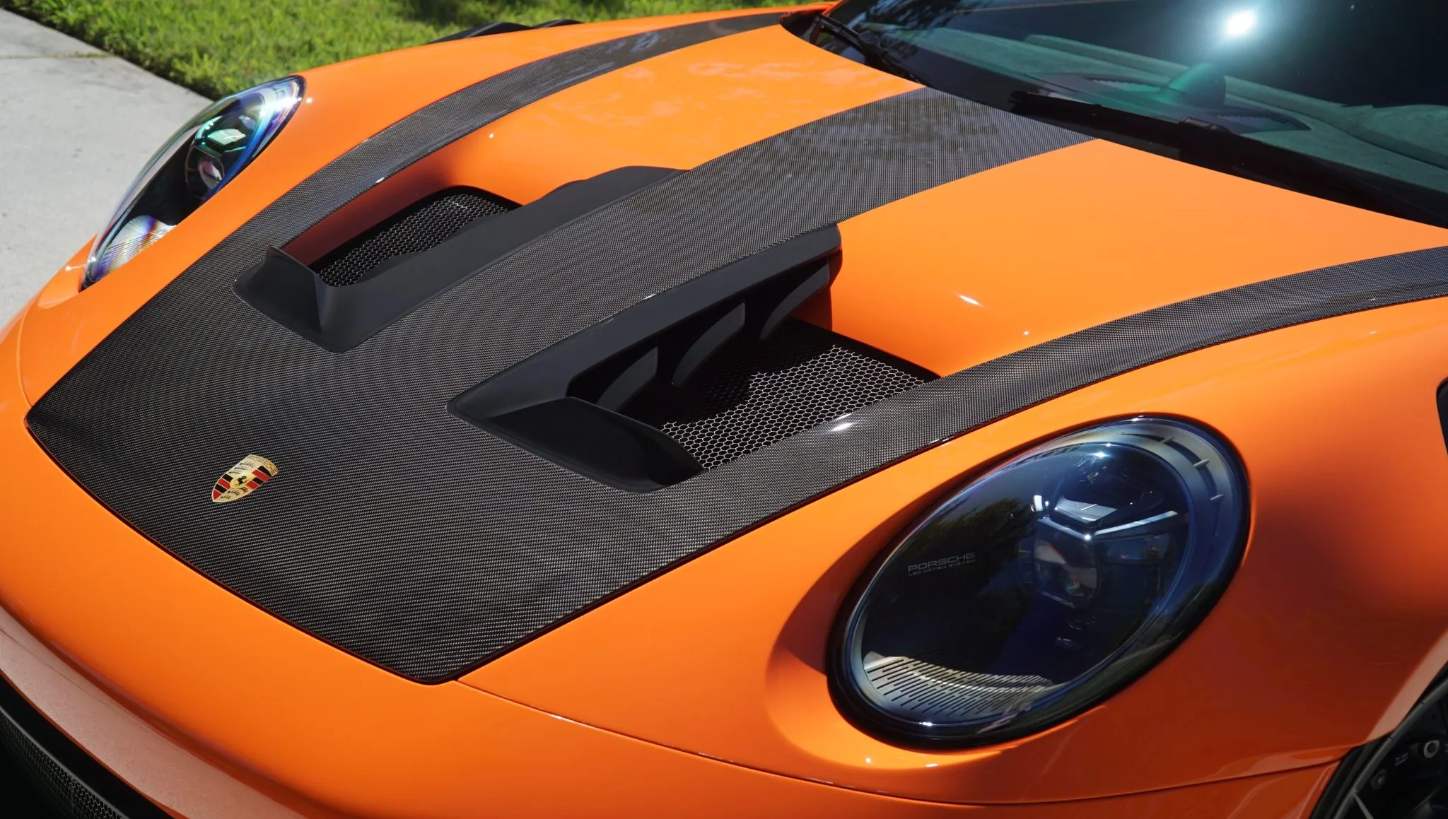 2024 Porsche 911 GT3 RS Weissach in Gulf Orange