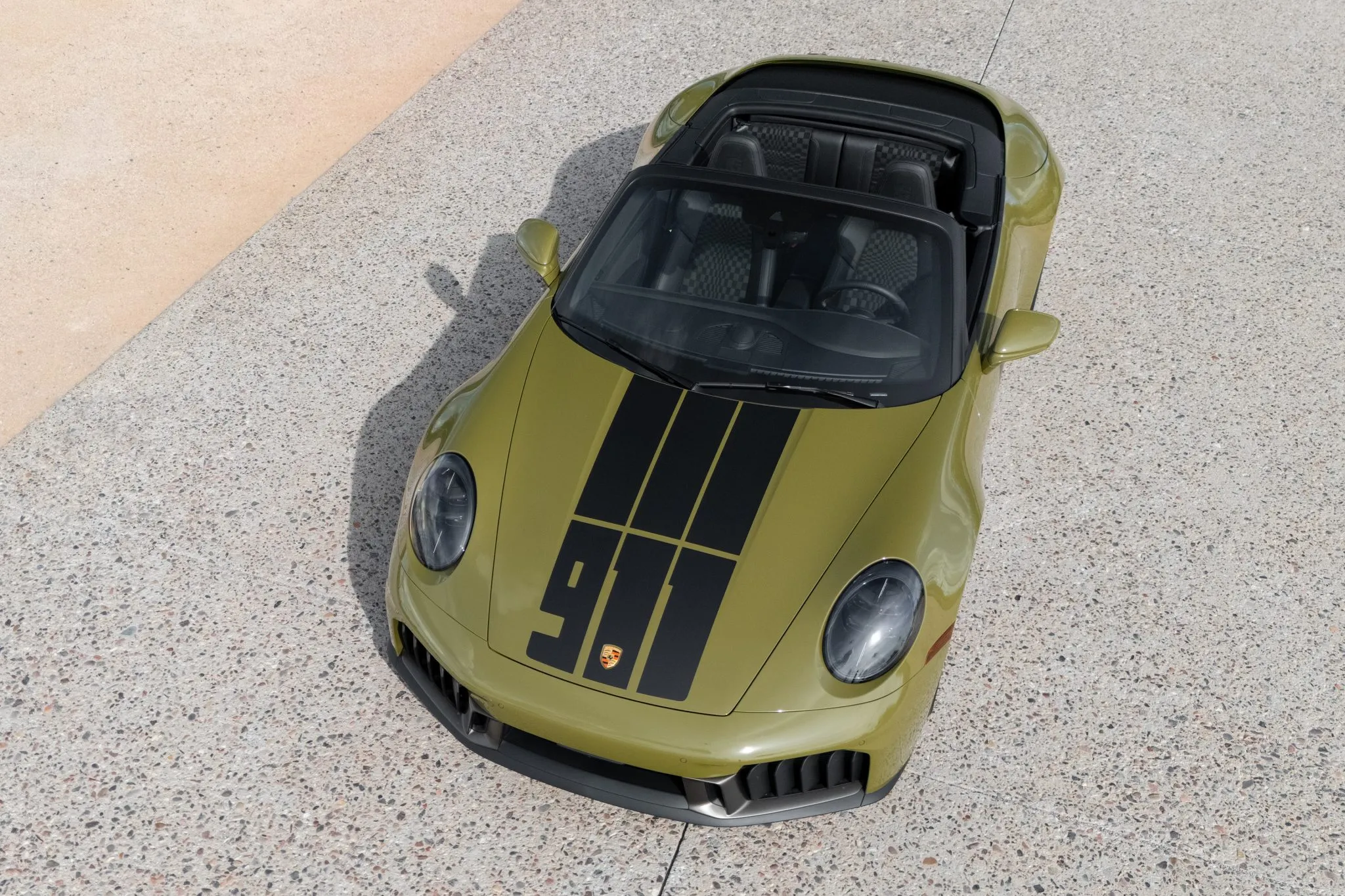 2026 Porsche 911 Spirit 70 in Olive Neo