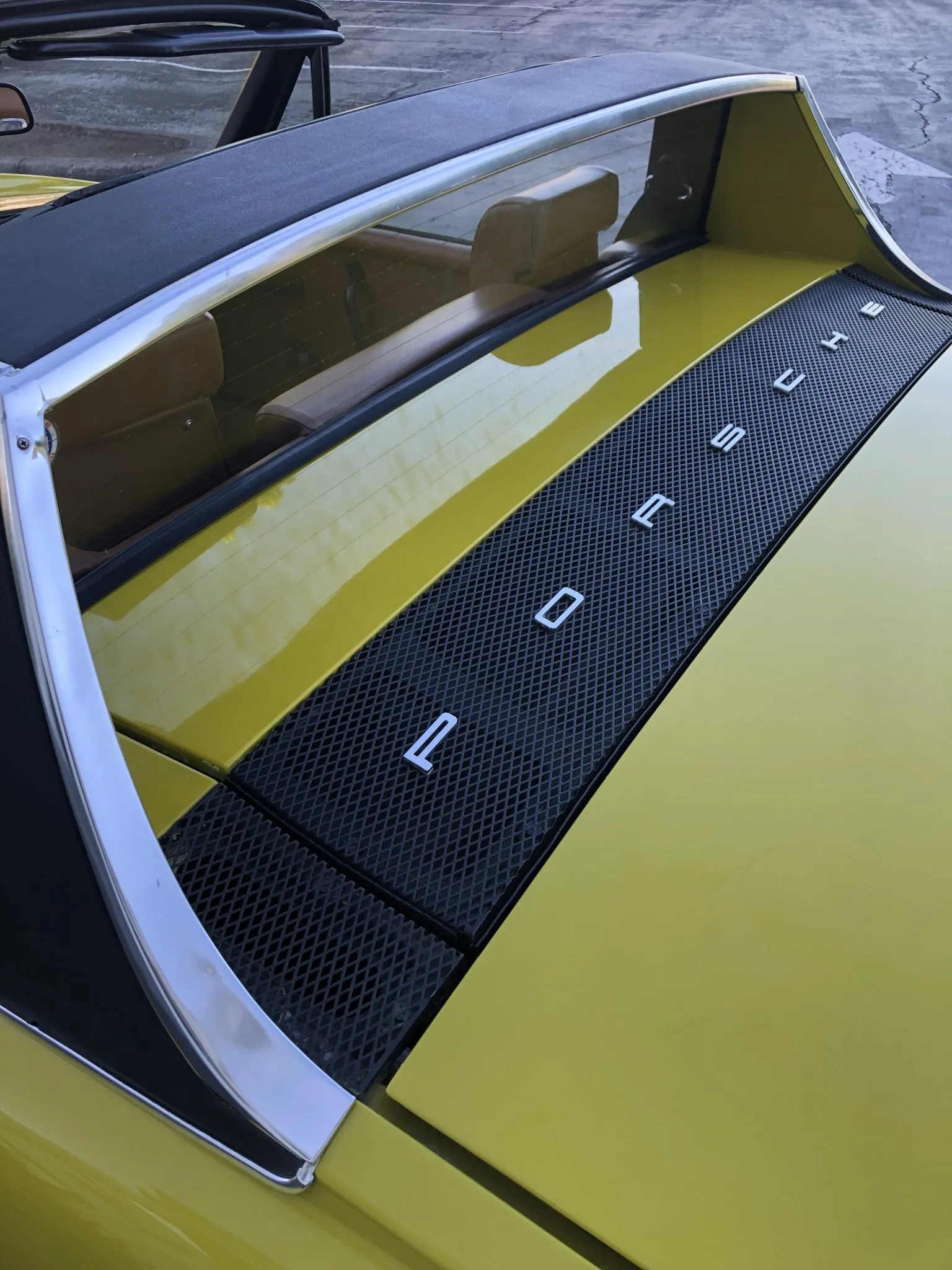 1975 Porsche 914 in Berber Yellow