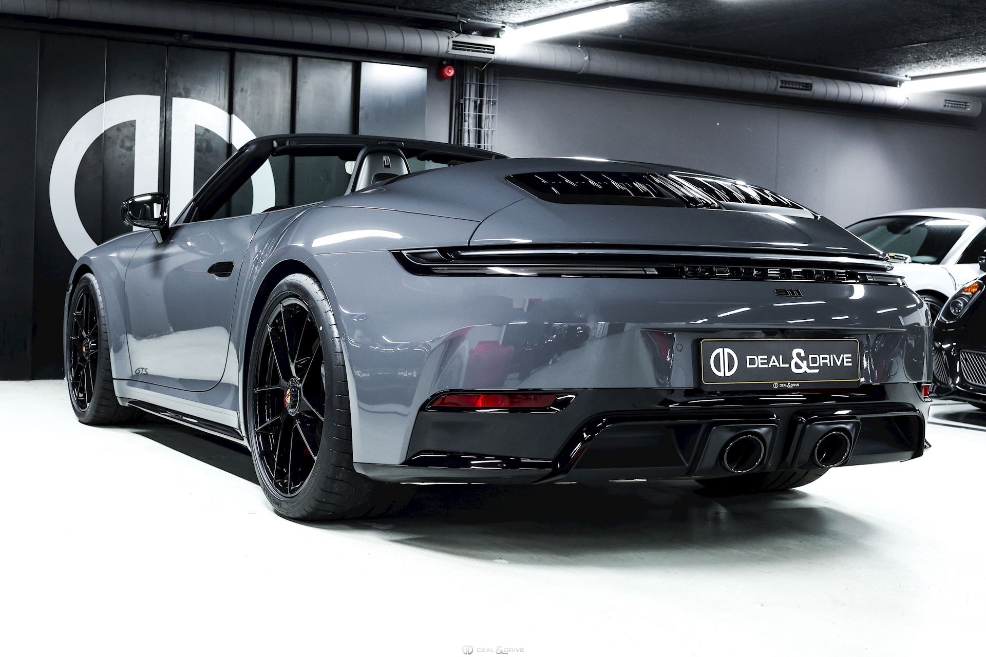 2025 Porsche 911 (992.2) CARRERA 4 GTS In Slate Grey Neo