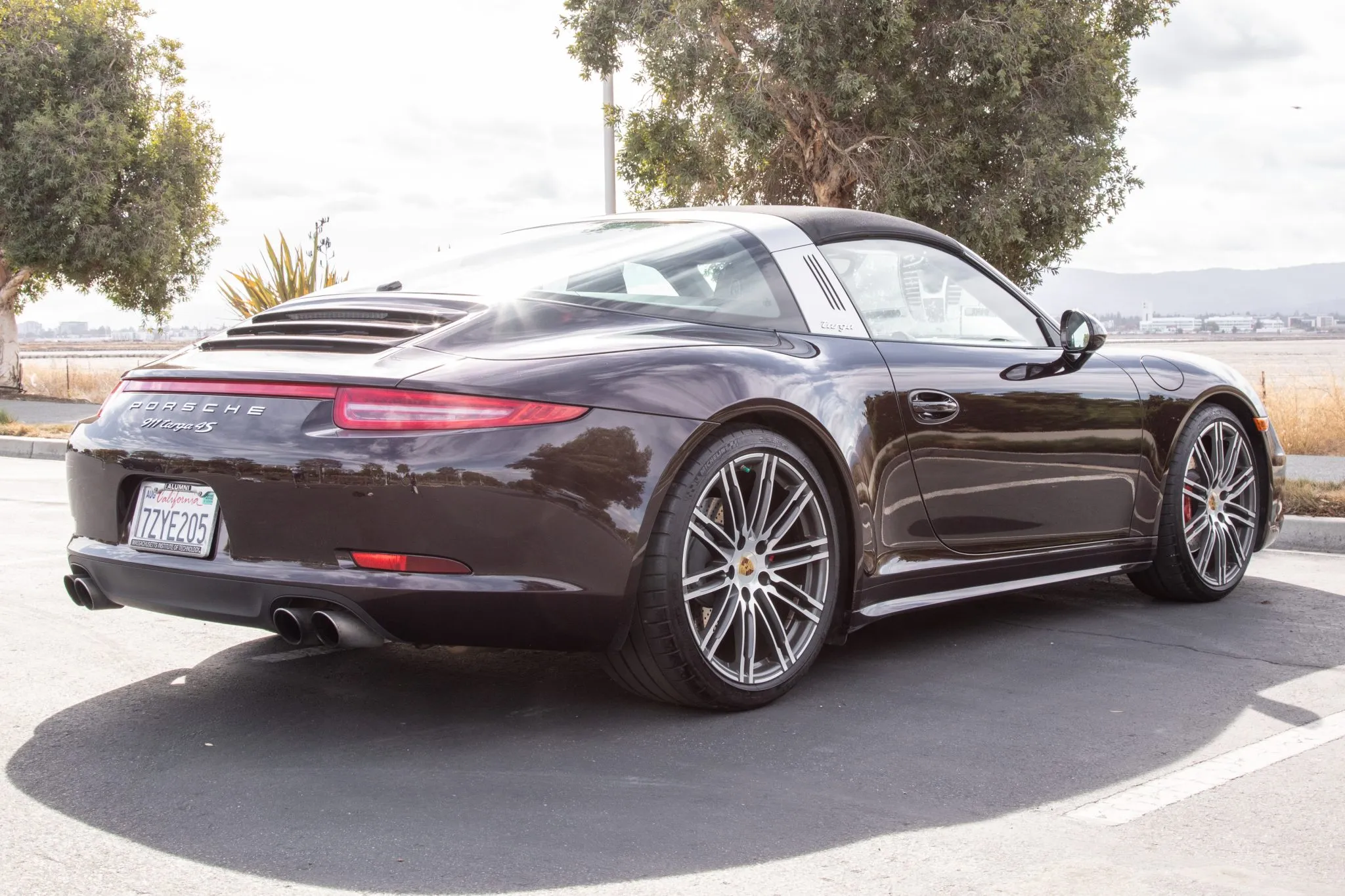 2015 Porsche 911 Targa 4S in Mahogany Metallic