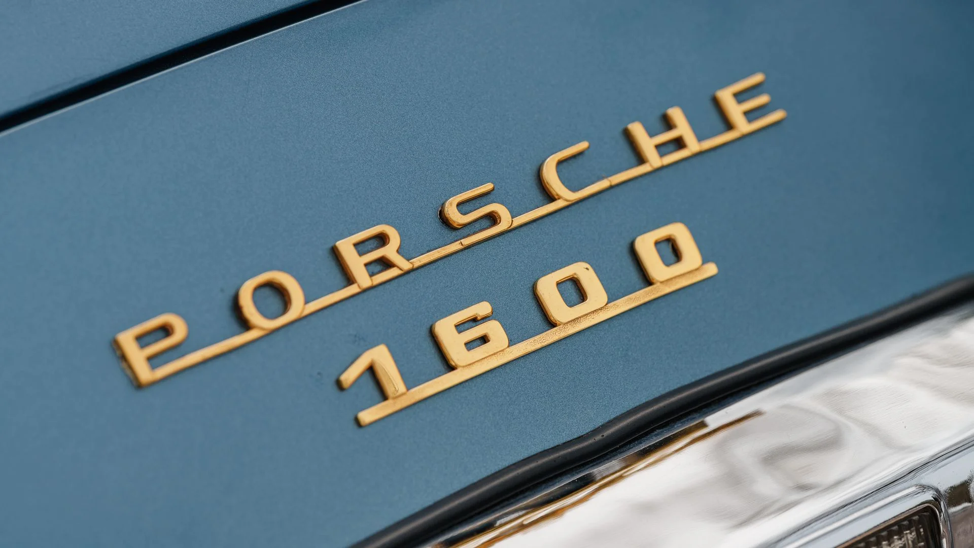  1957 Porsche 356 A 1600 Speedster in Aquamarine Blue