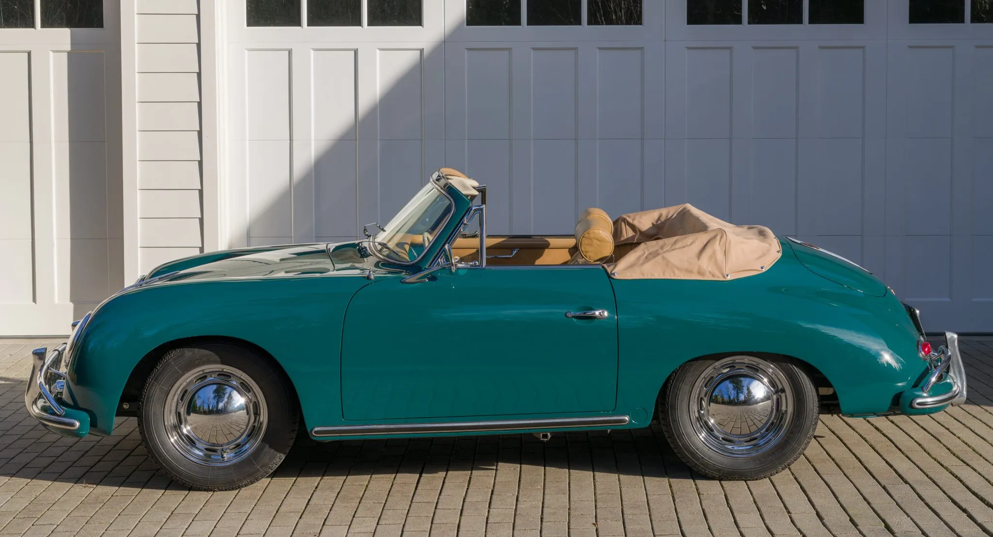 1959 Porsche 356A Cabriolet in Fjord Green