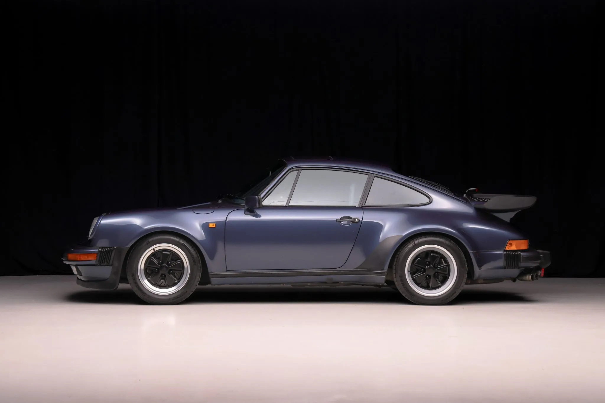 1986 Porsche 911 Turbo Coupe in Prussian Blue Metallic