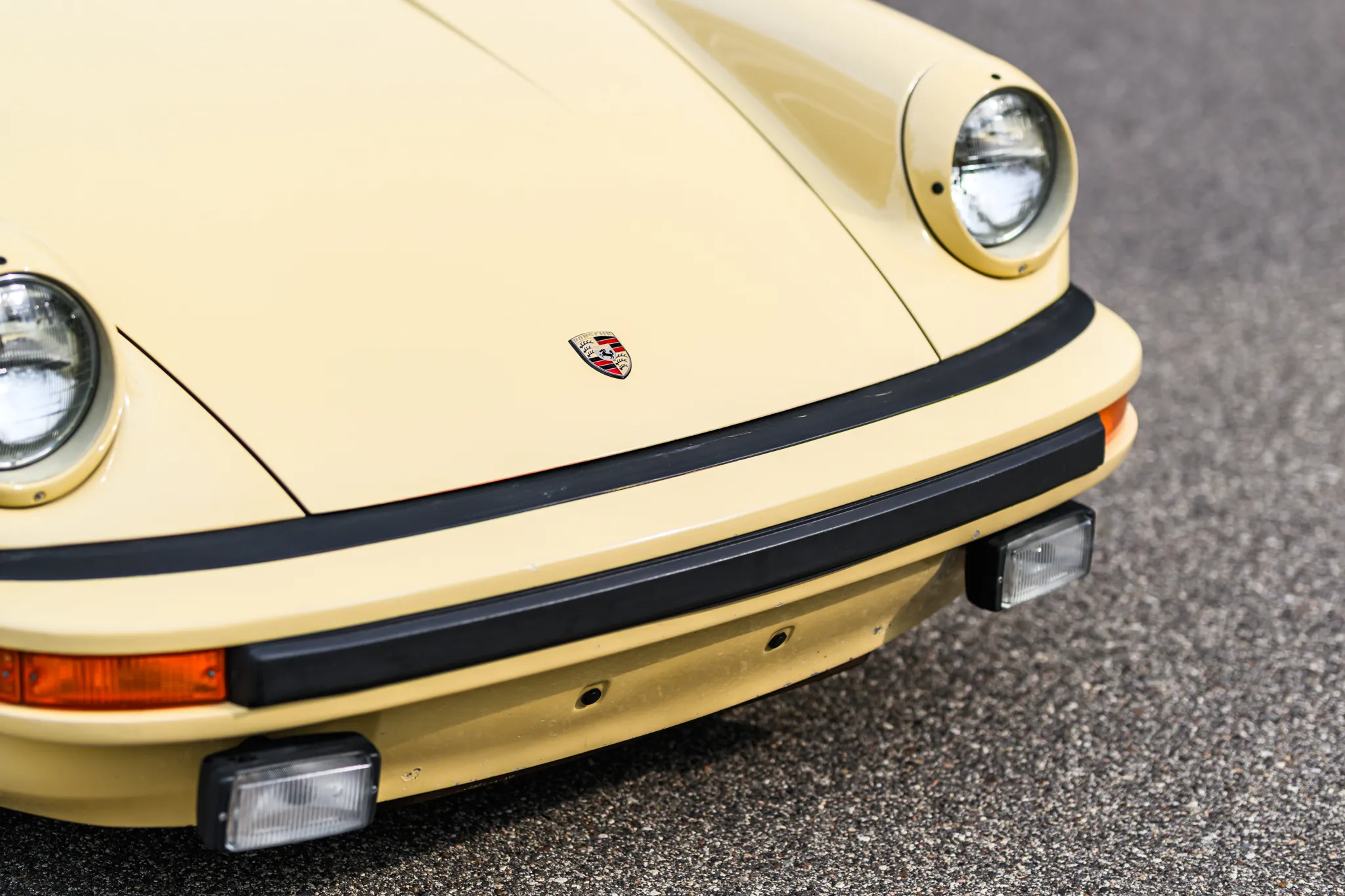 1981 Porsche 911SC Targa in Bamboo Beige