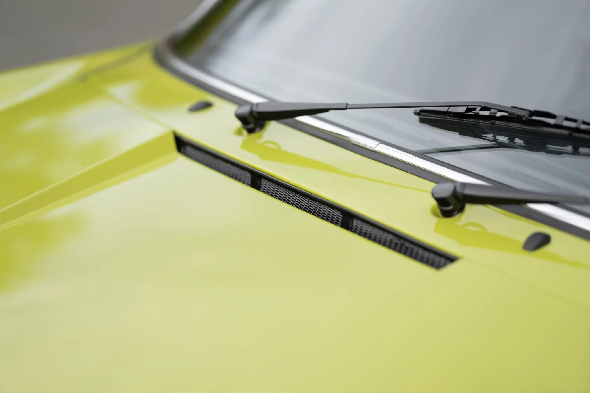 1986 Porsche 911 Carrera Coupe in Golden Green