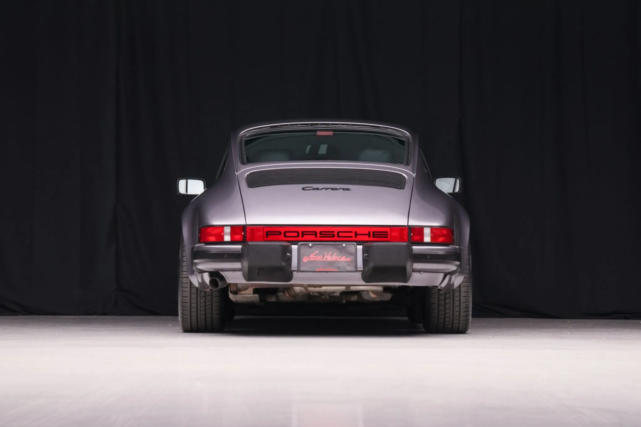 1986 Porsche 911 Carrera Coupe in Meteor Metallic