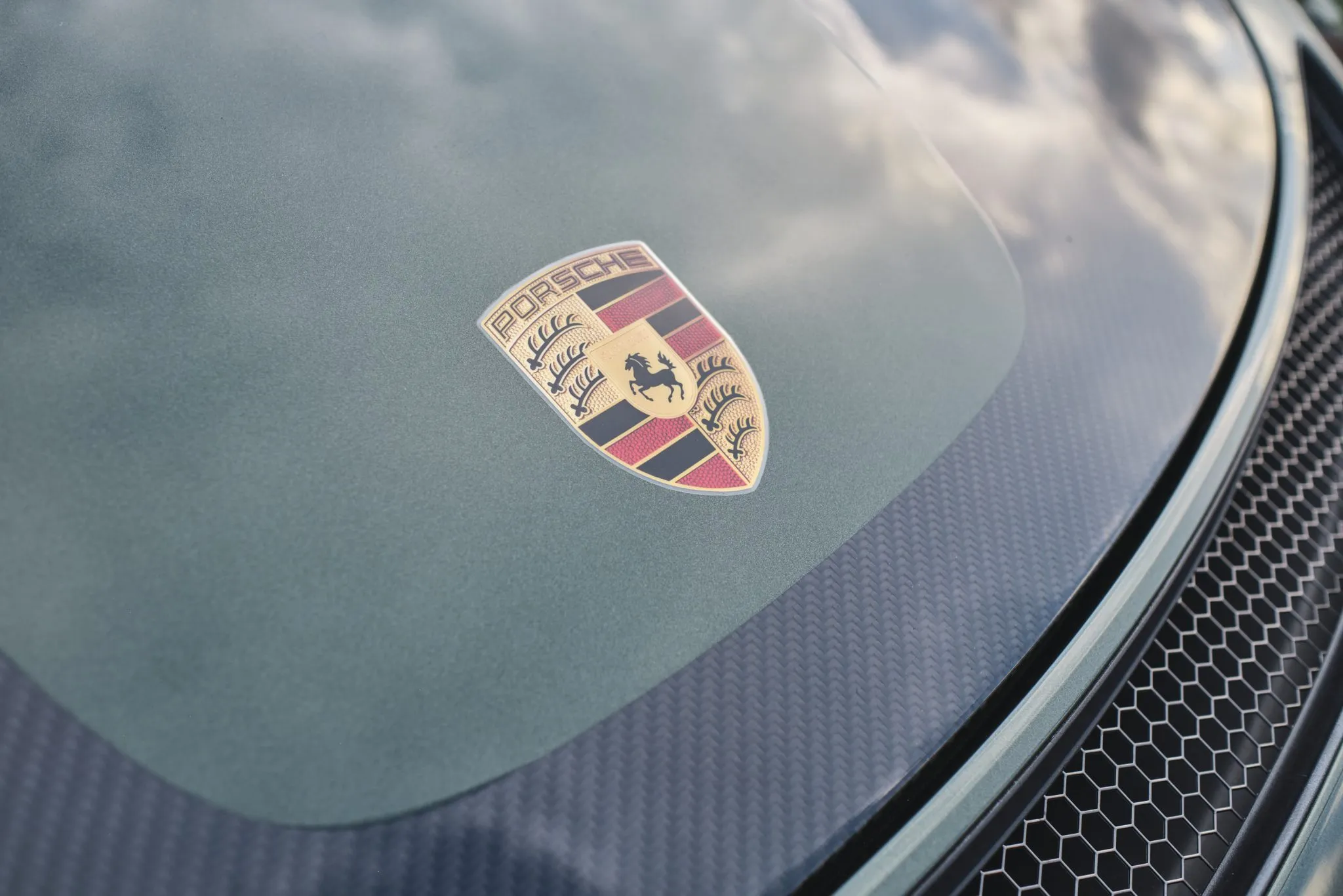 2024 Porsche 718 Cayman GT4 RS Weissach in Oak Green Metallic