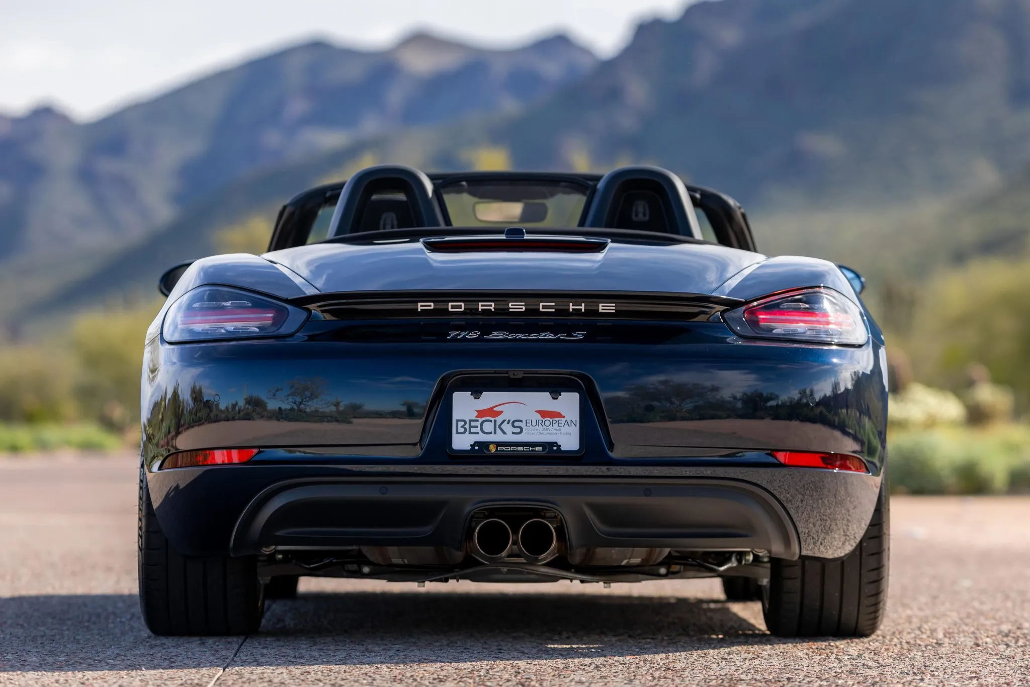 2019 Porsche 718 Boxster S in Night Blue Metallic